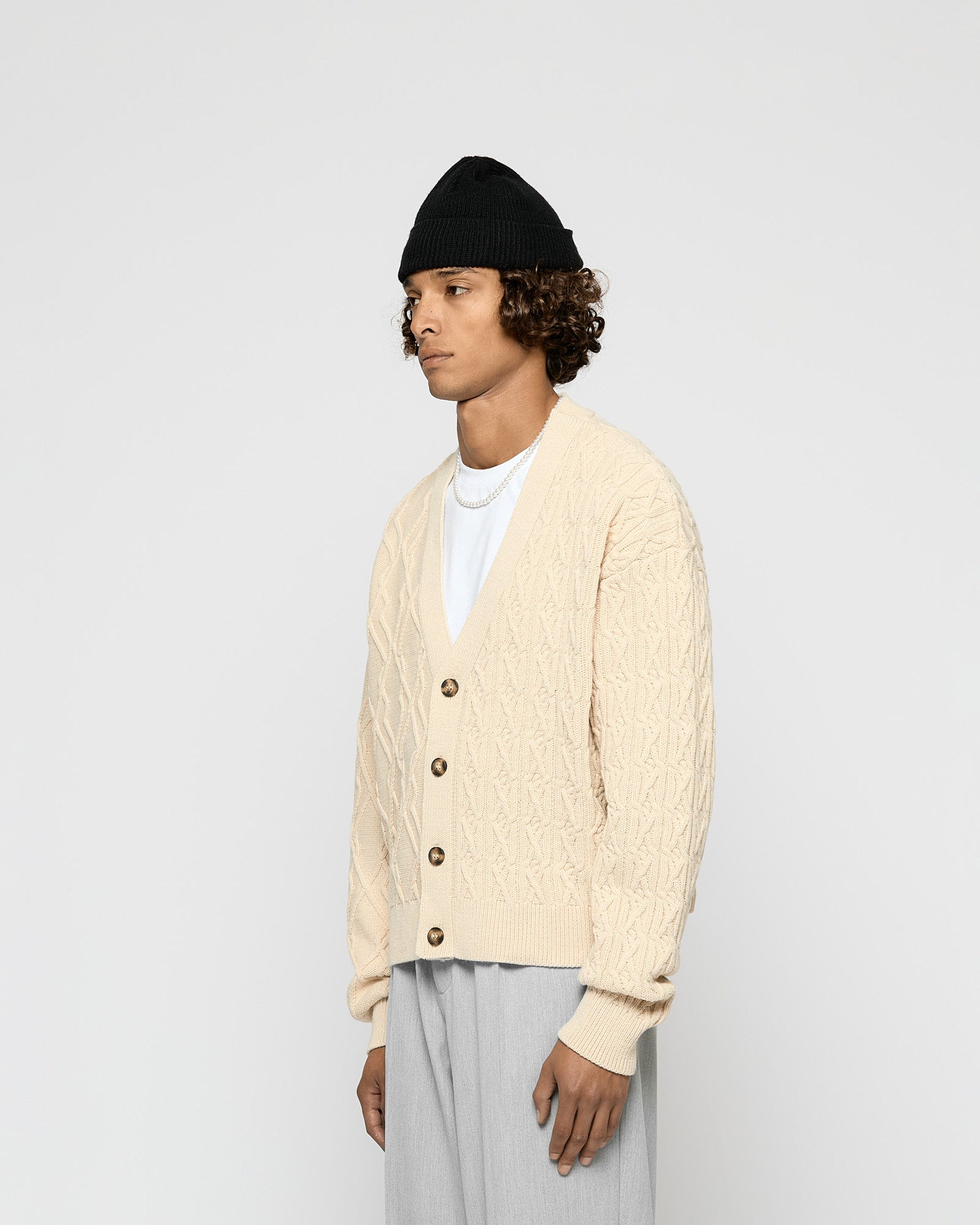eightyfive-wool-asymmetric-cardigan-herren-beige-wolle image 4