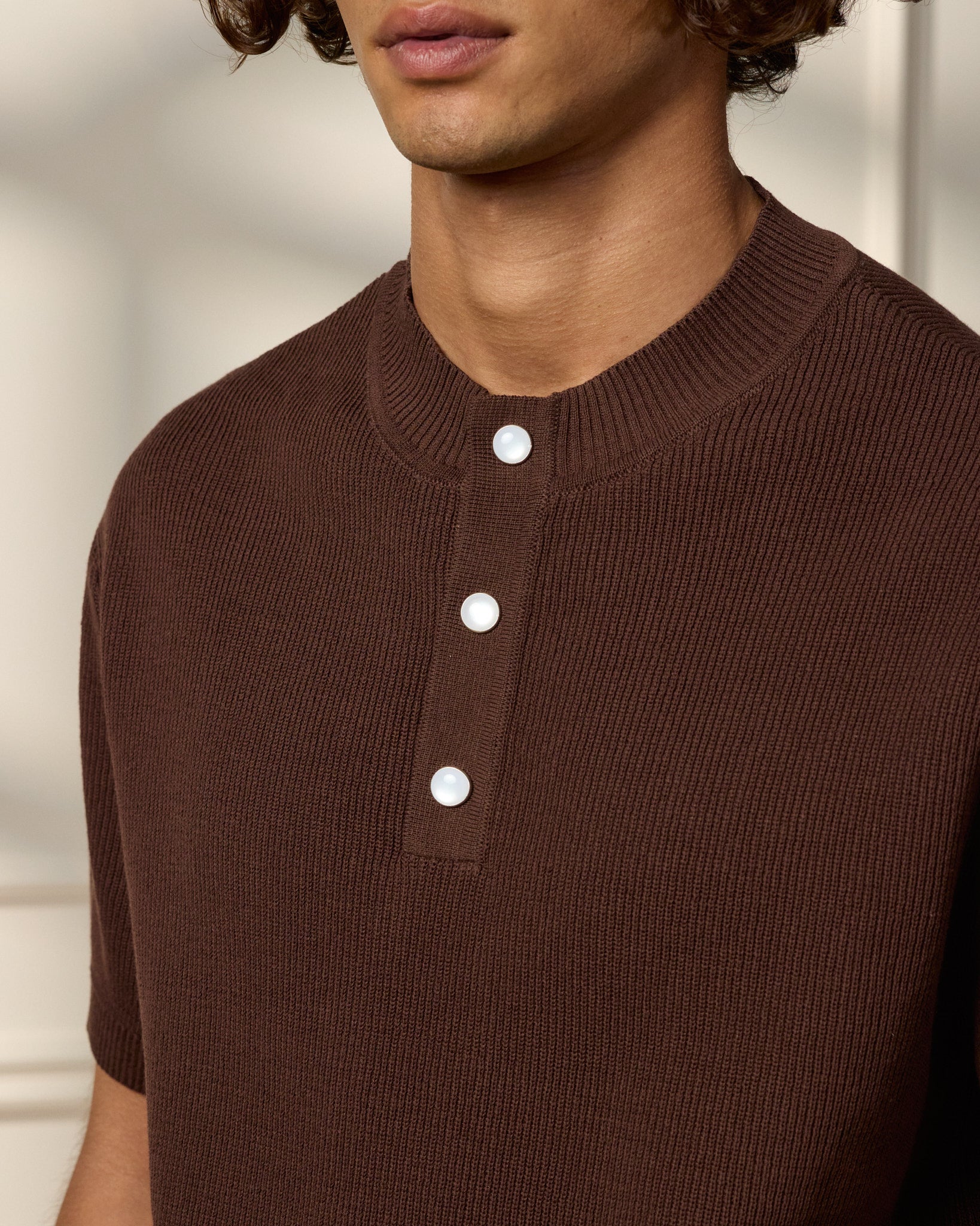eightyfive-knitted-henley-polo-herren-braun-baumwolle image 6