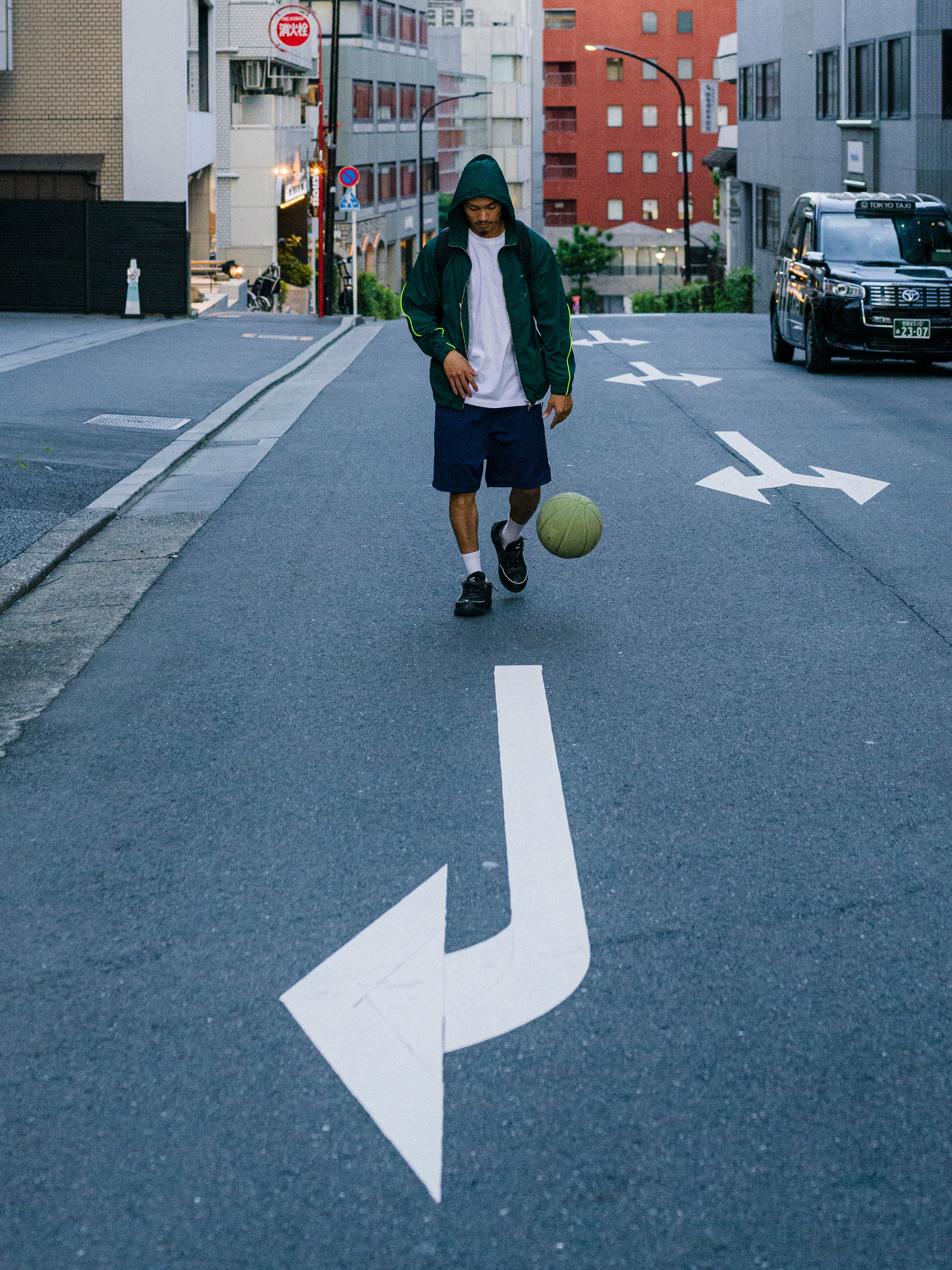 ballaholic-side-tape-jersey-shorts-navy-basketballshorts image 5