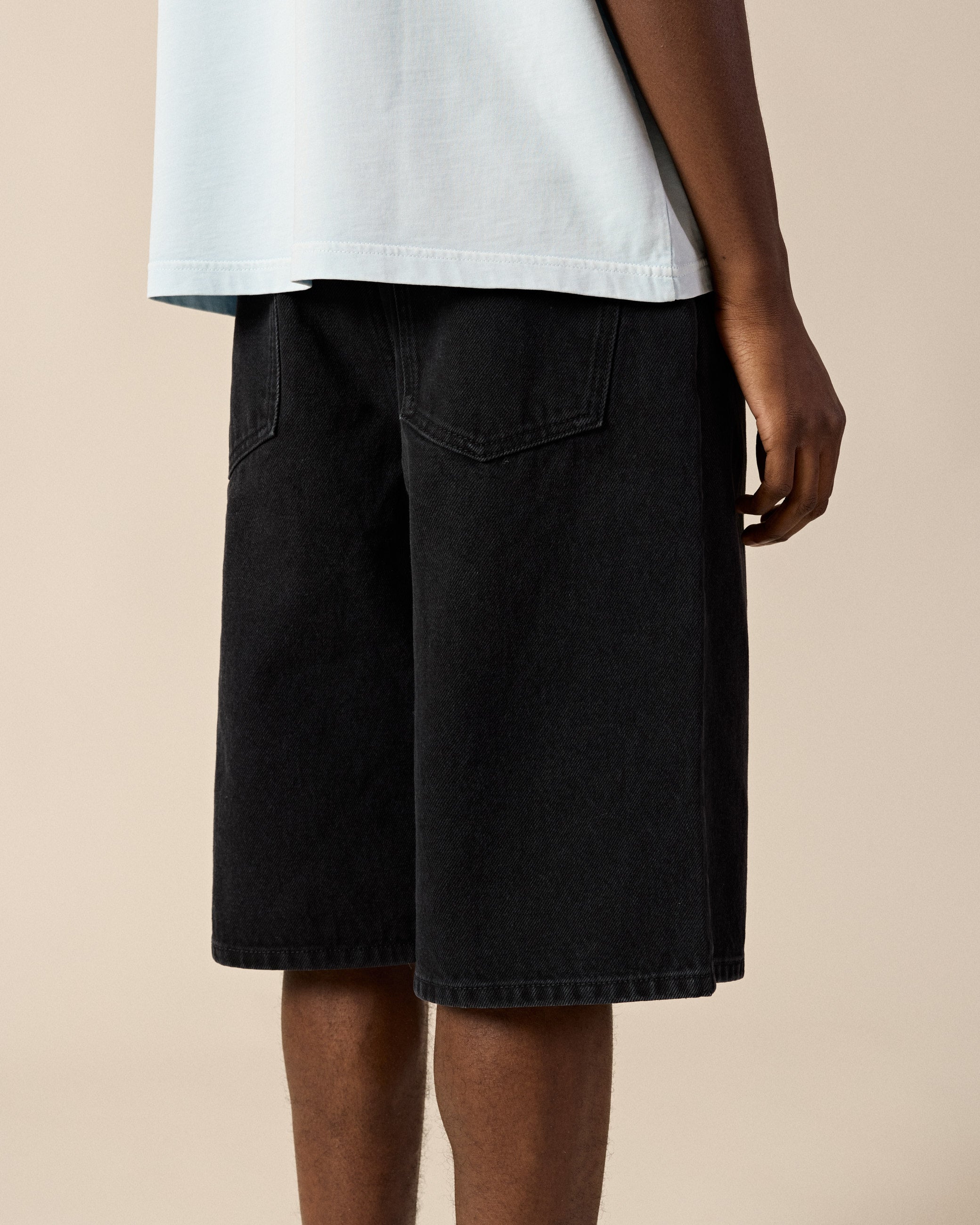 eightyfive-bottoms-distressed-baggy-jorts-shorts-black-washed image 7
