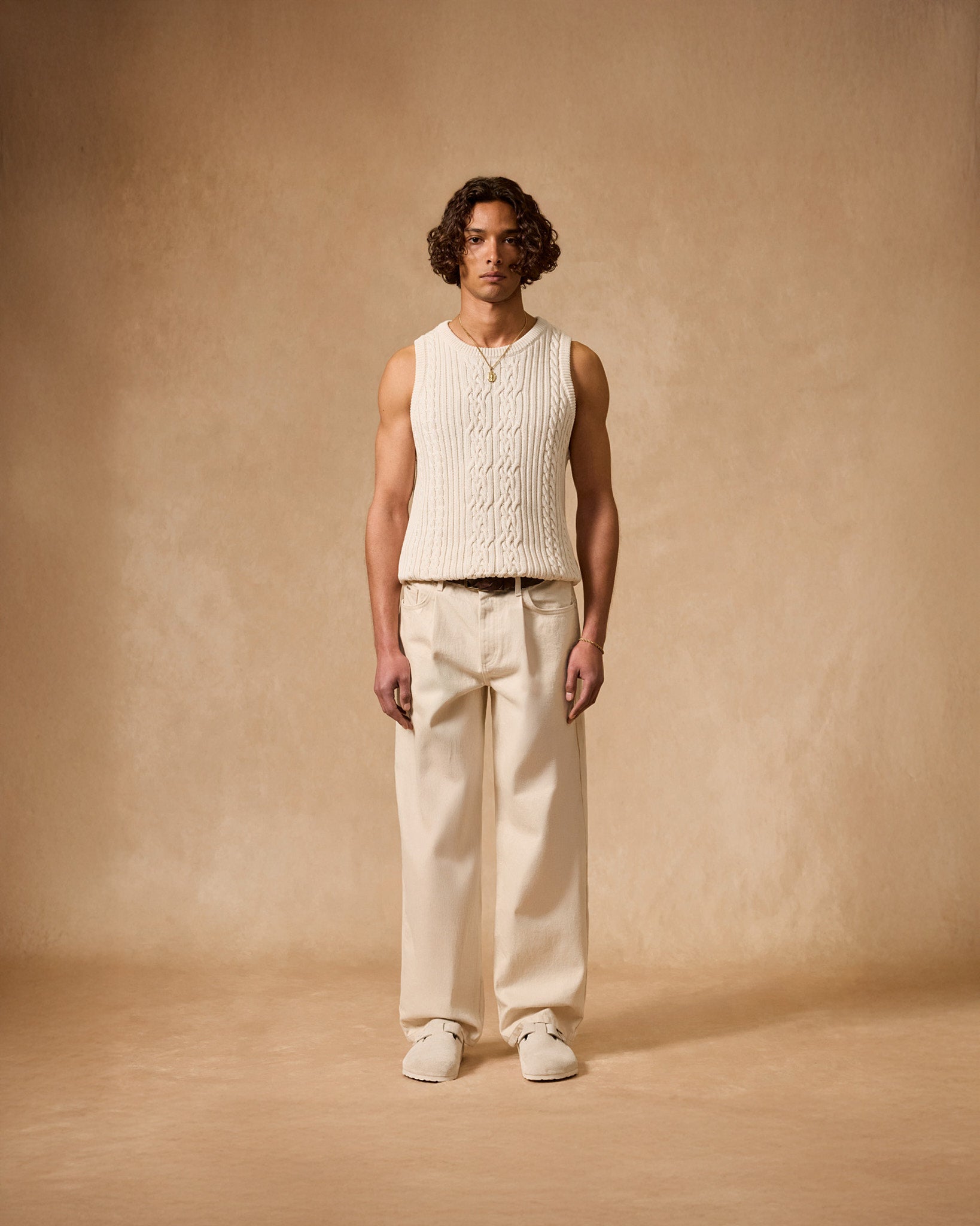 eightyfive-knitted-tank-top-off-white-zopfmuster-viskose image 4
