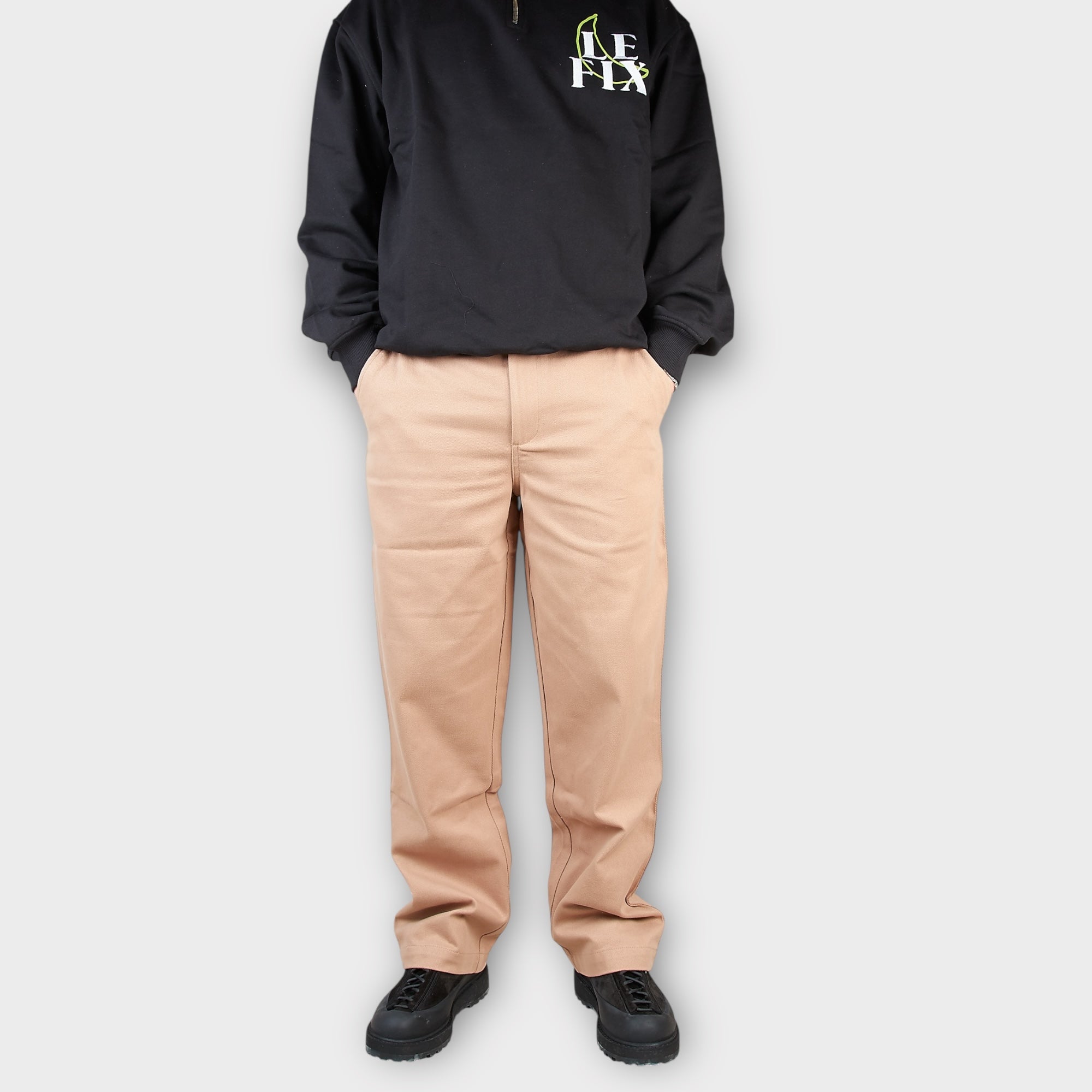 le-fix-hill-pants-stoffhose-dark-beige-loose-fit image 4