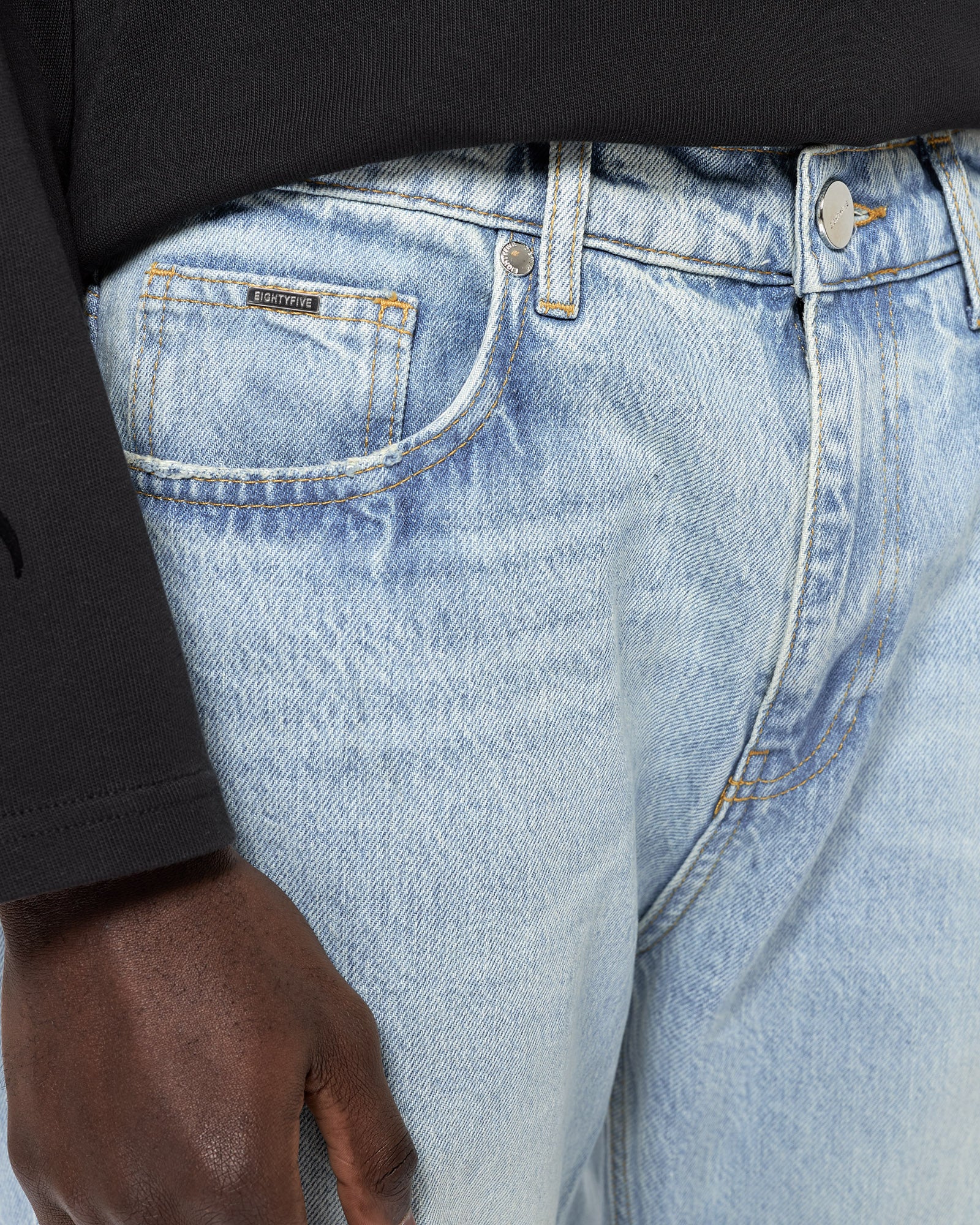 eightyfive-straight-denim-jeans-light-wash-blue-baumwolle image 6