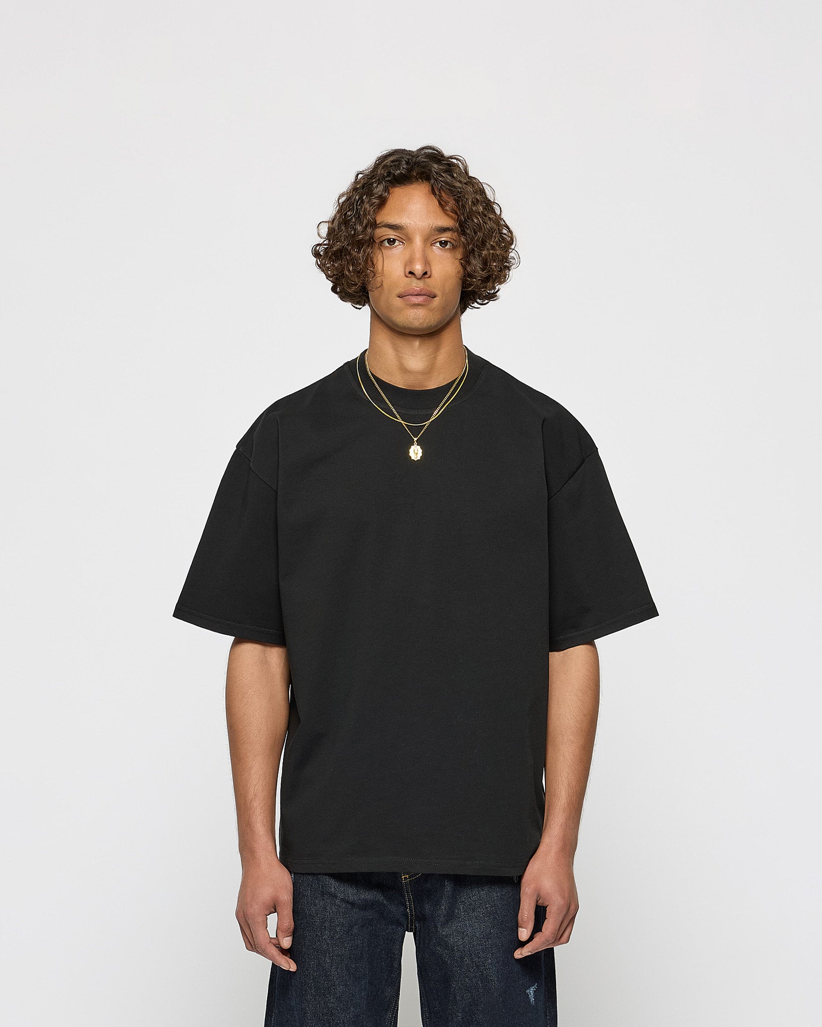 eightyfive-tops-signature-light-t-shirt-black-oversized-220gsm image 3
