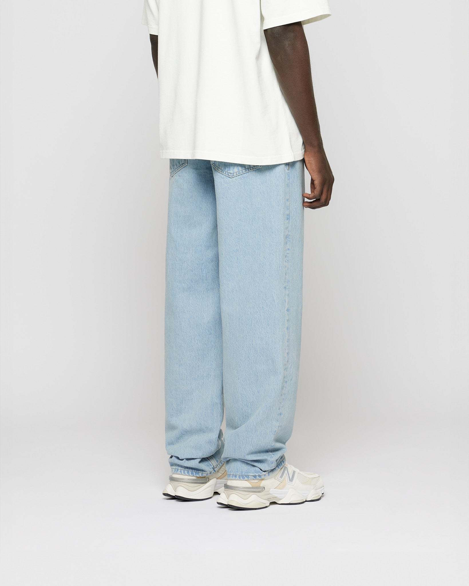 eightyfive-baggy-denim-jeans-vintage-blue image 4