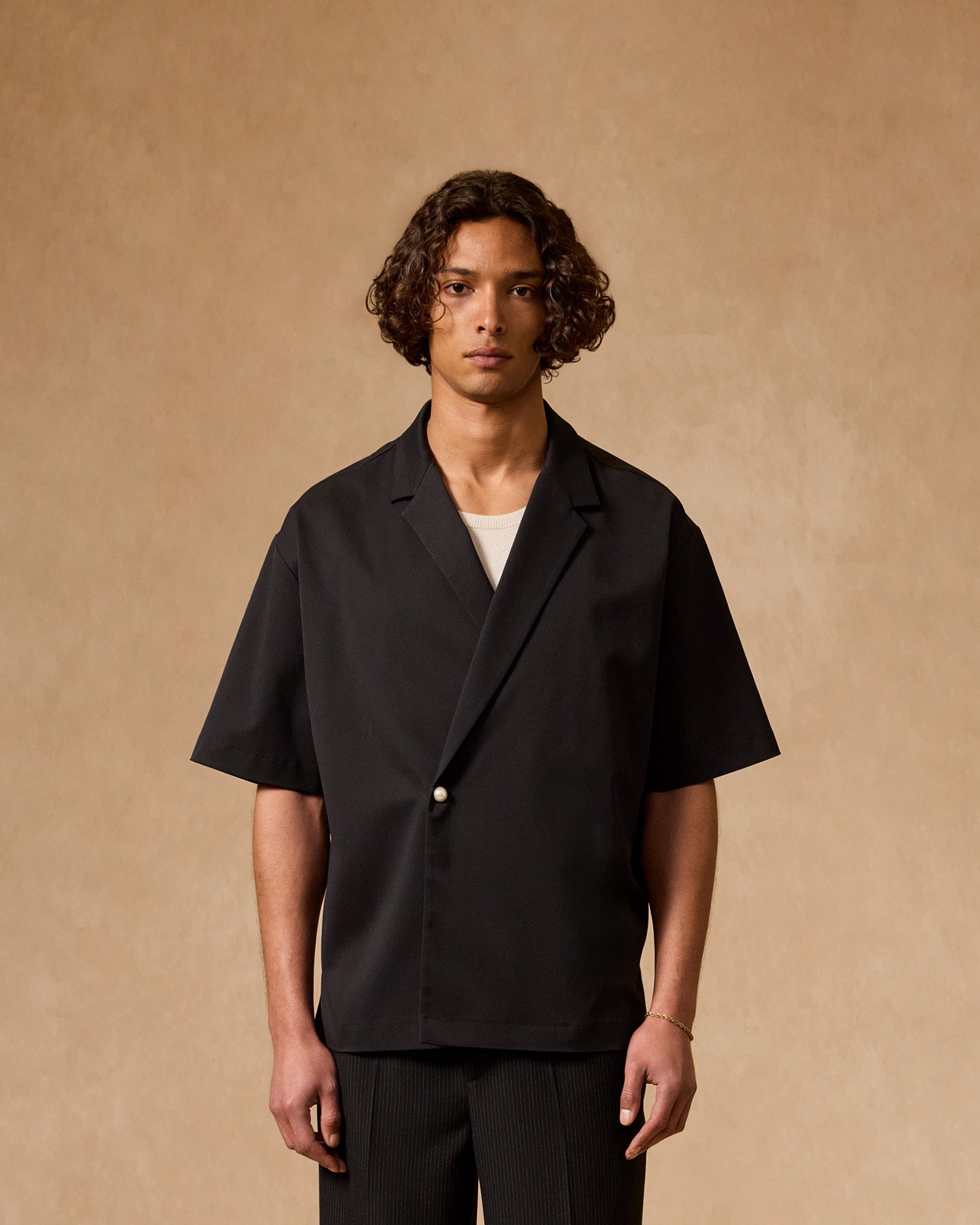 eightyfive-double-breasted-twill-shirt-black-perlenknopf image 3