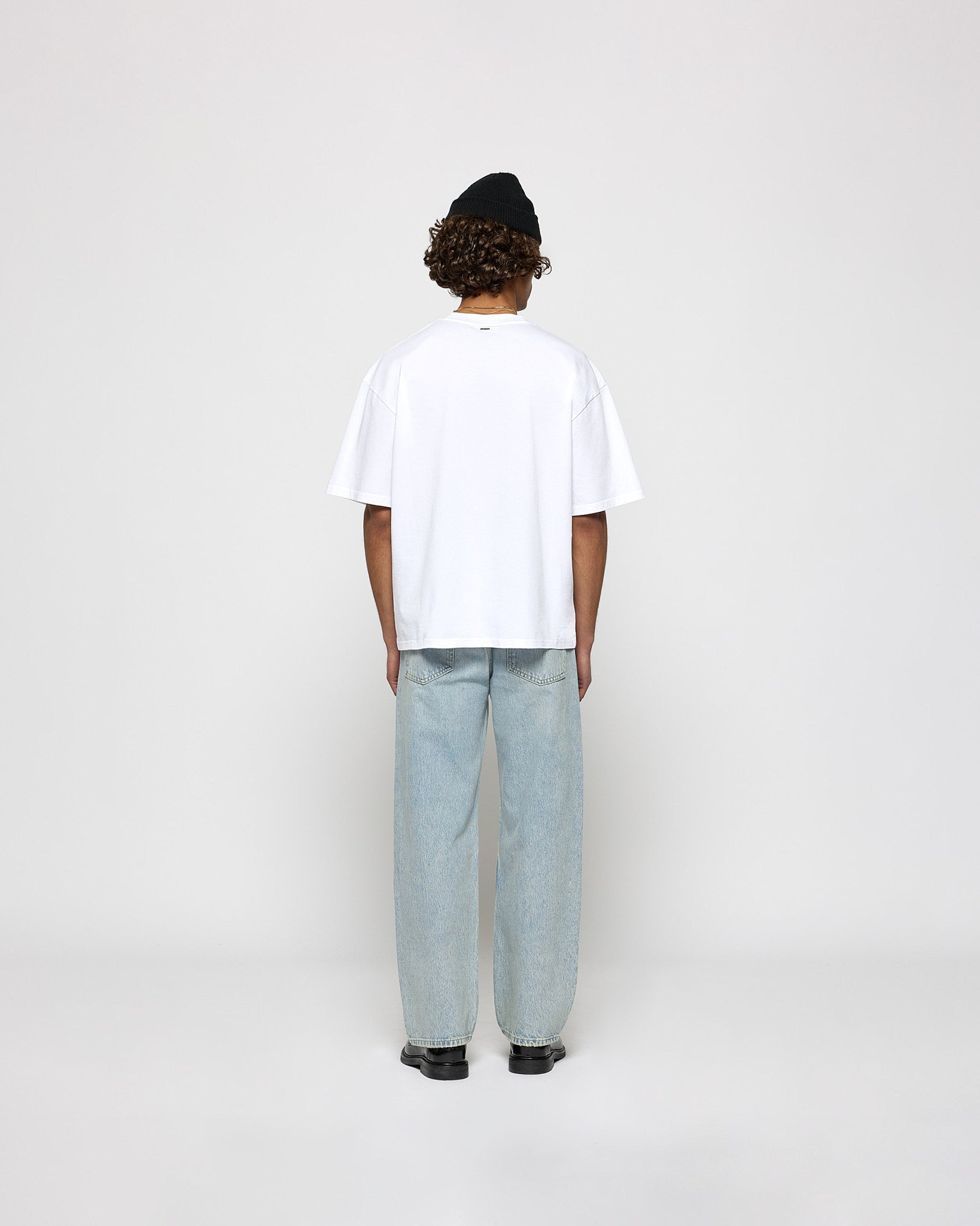 eightyfive-signature-straight-denim-jeans-ocean-blue-cropped image 6