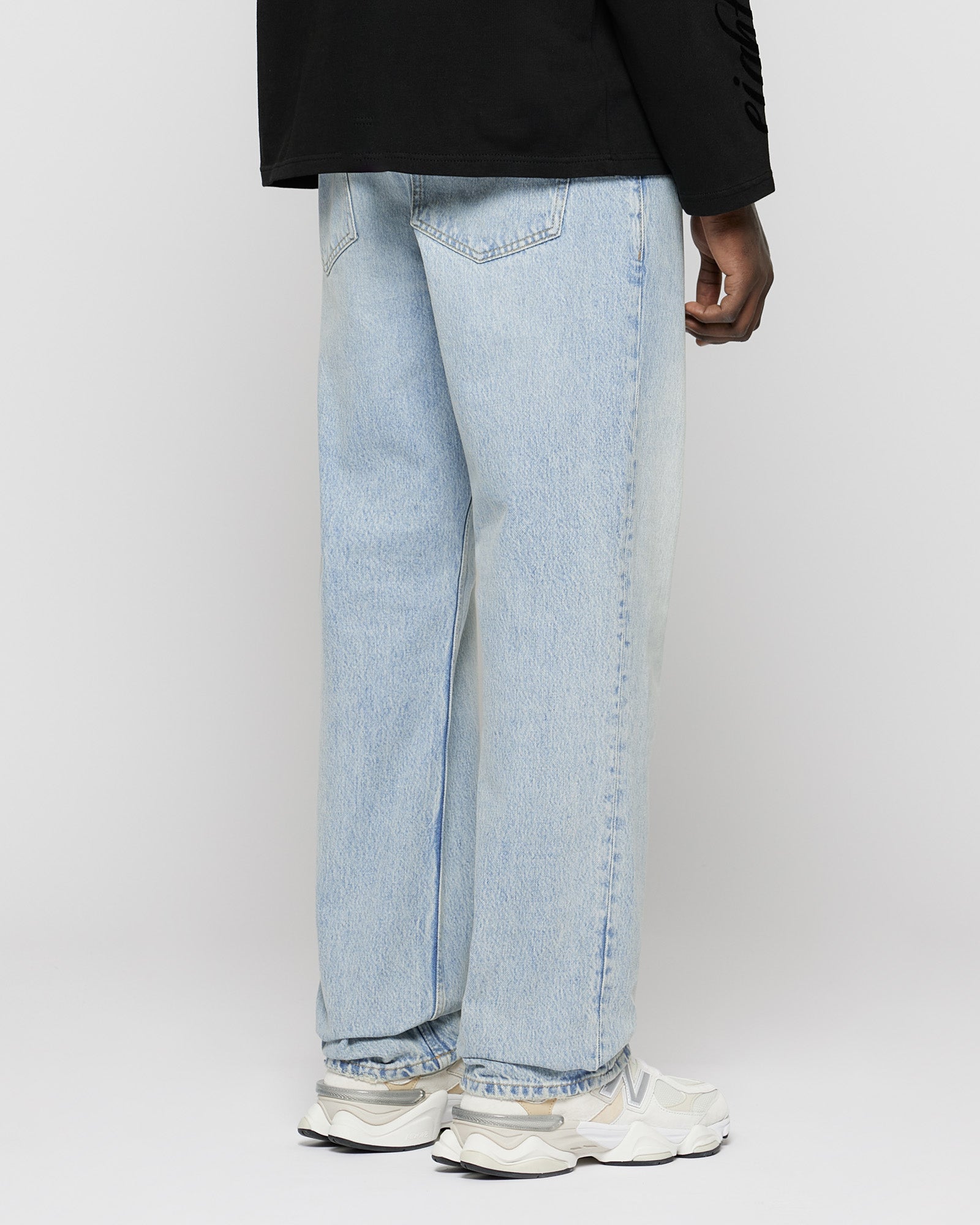 eightyfive-straight-denim-jeans-light-wash-blue-baumwolle image 4