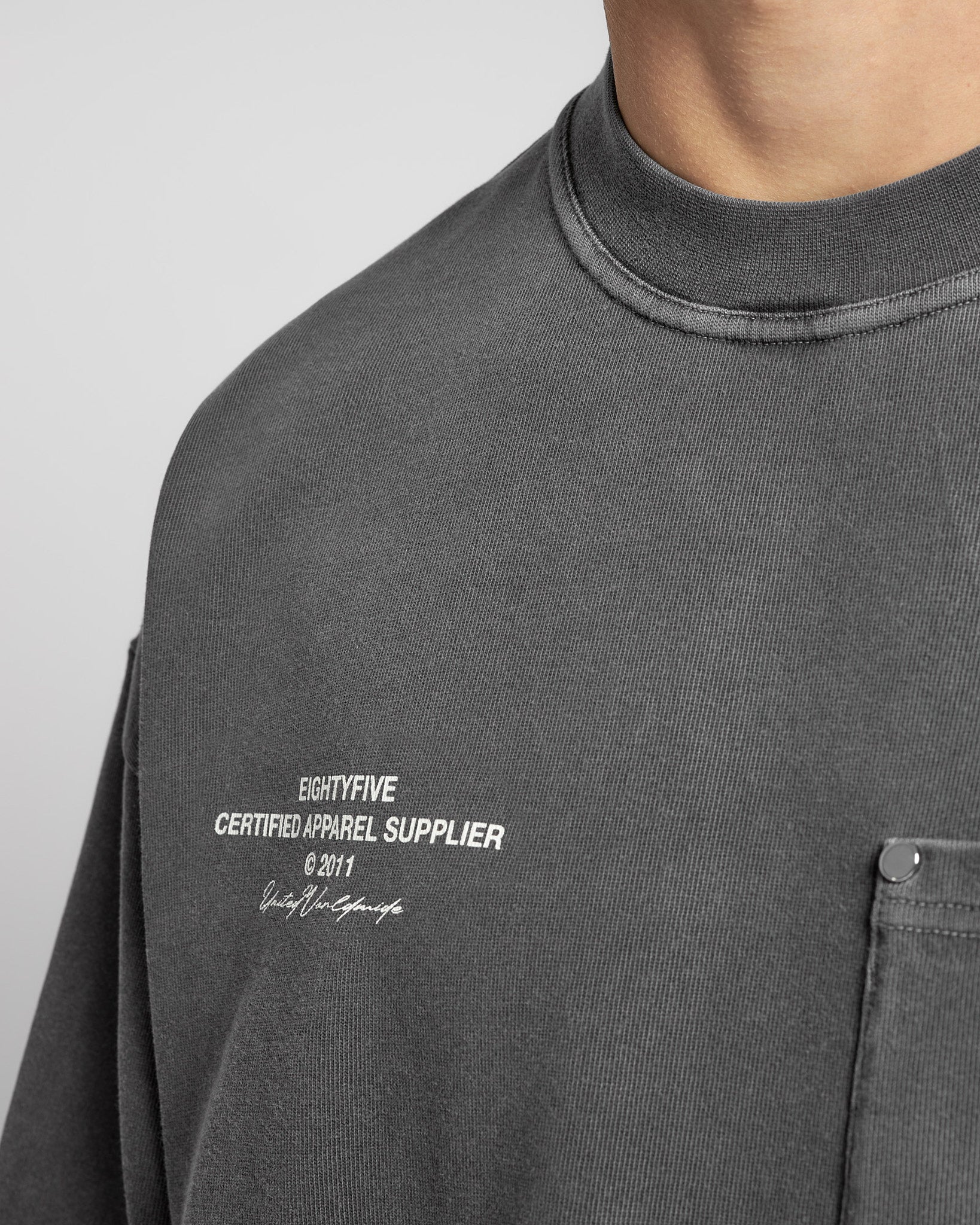 eightyfive-tops-united-cropped-t-shirt-stone-grey-m image 8