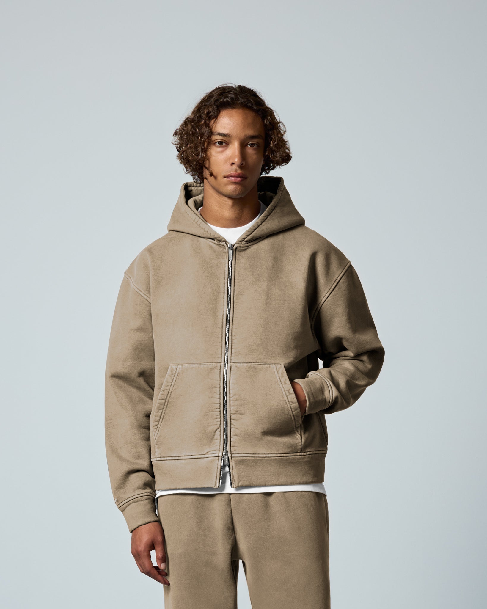 eightyfive-signature-heavy-zip-hoodie-washed-taupe-oversized image 3