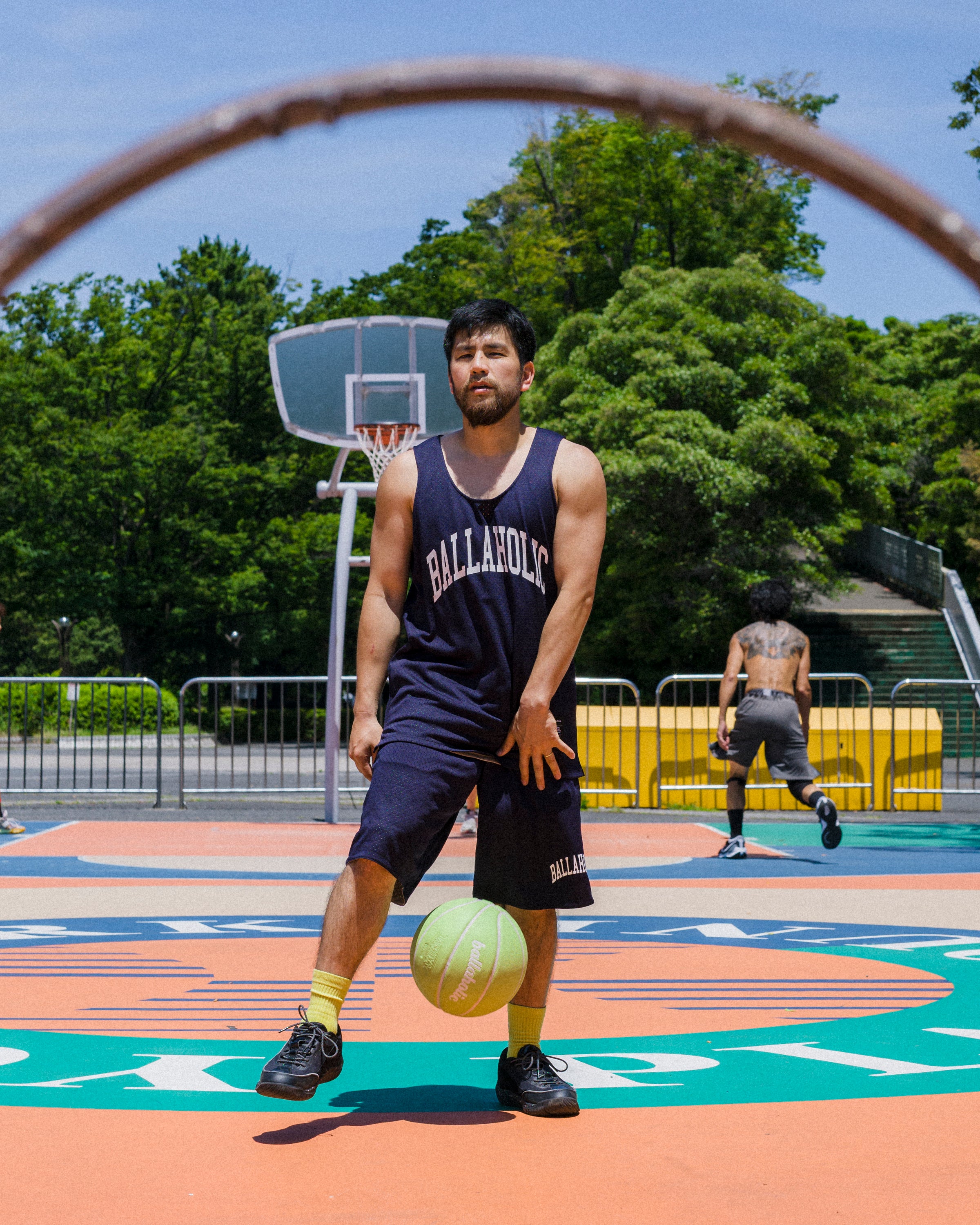 ballaholic-college-logo-streetmove-mesh-zip-shorts-navy image 3