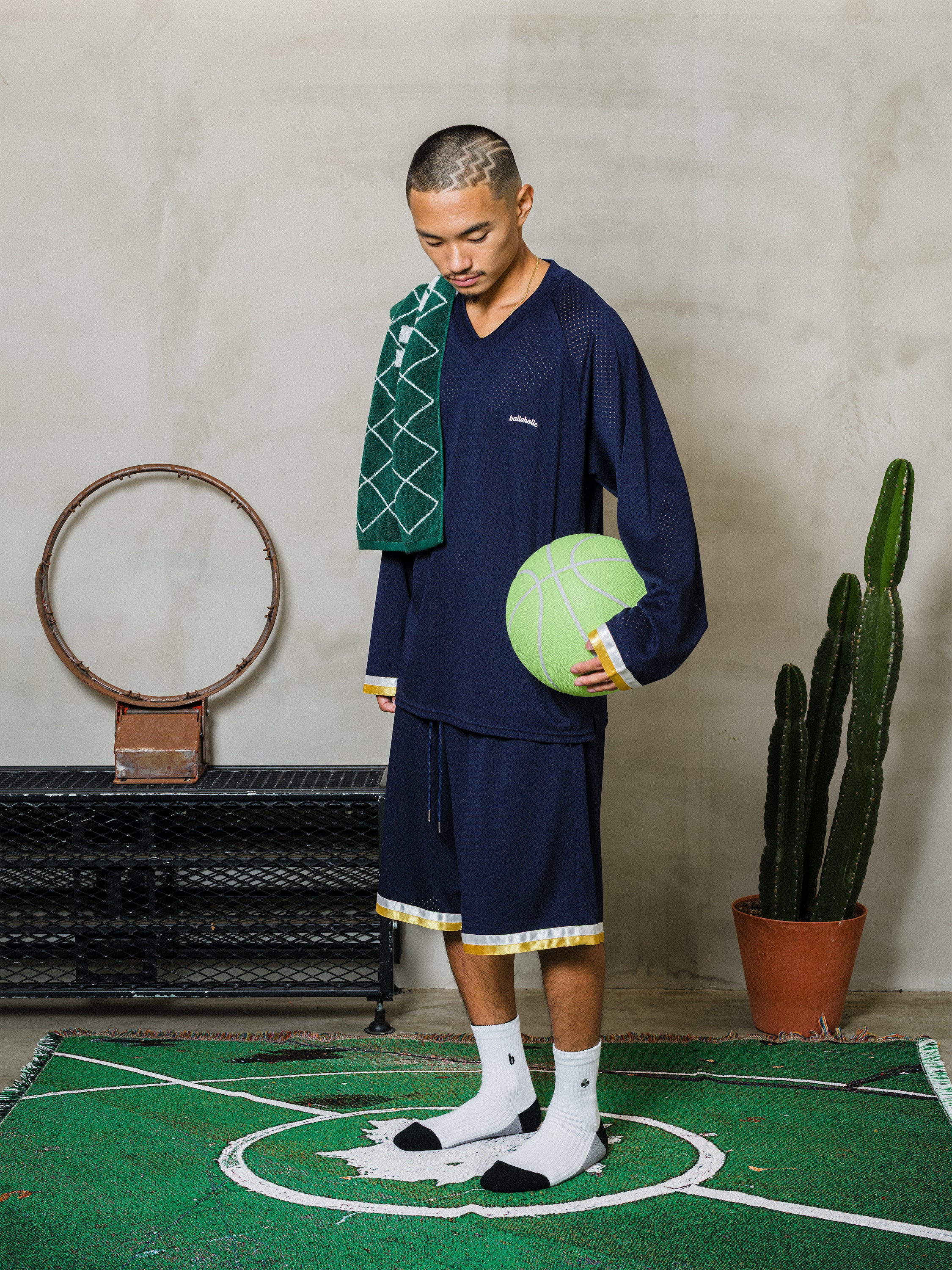 ballaholic-socks-b-ball-mid-crew-socken-white-basketball image 3