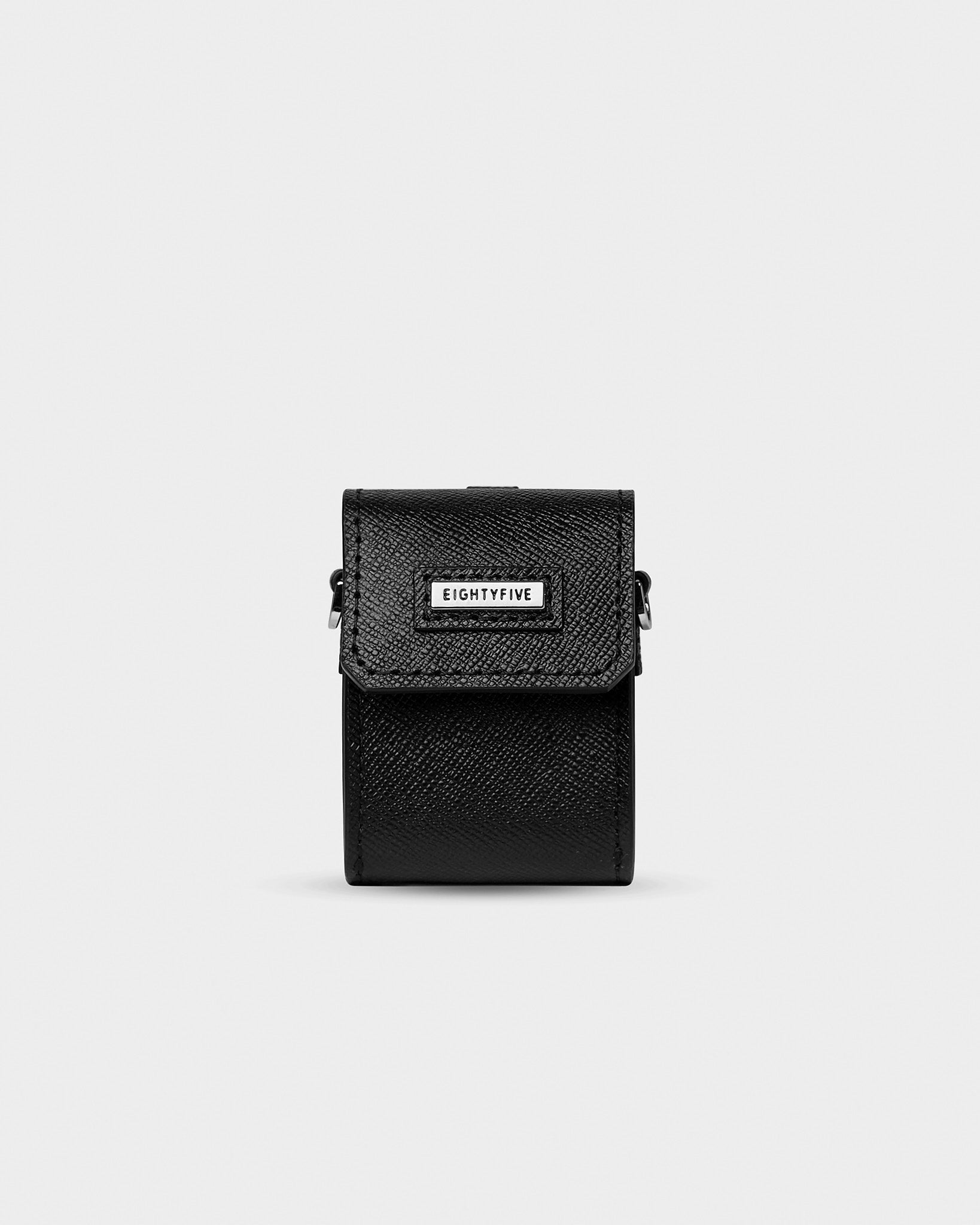 eightyfive-leather-airpod-case-h-lle-schwarz-saffiano-leder image 1