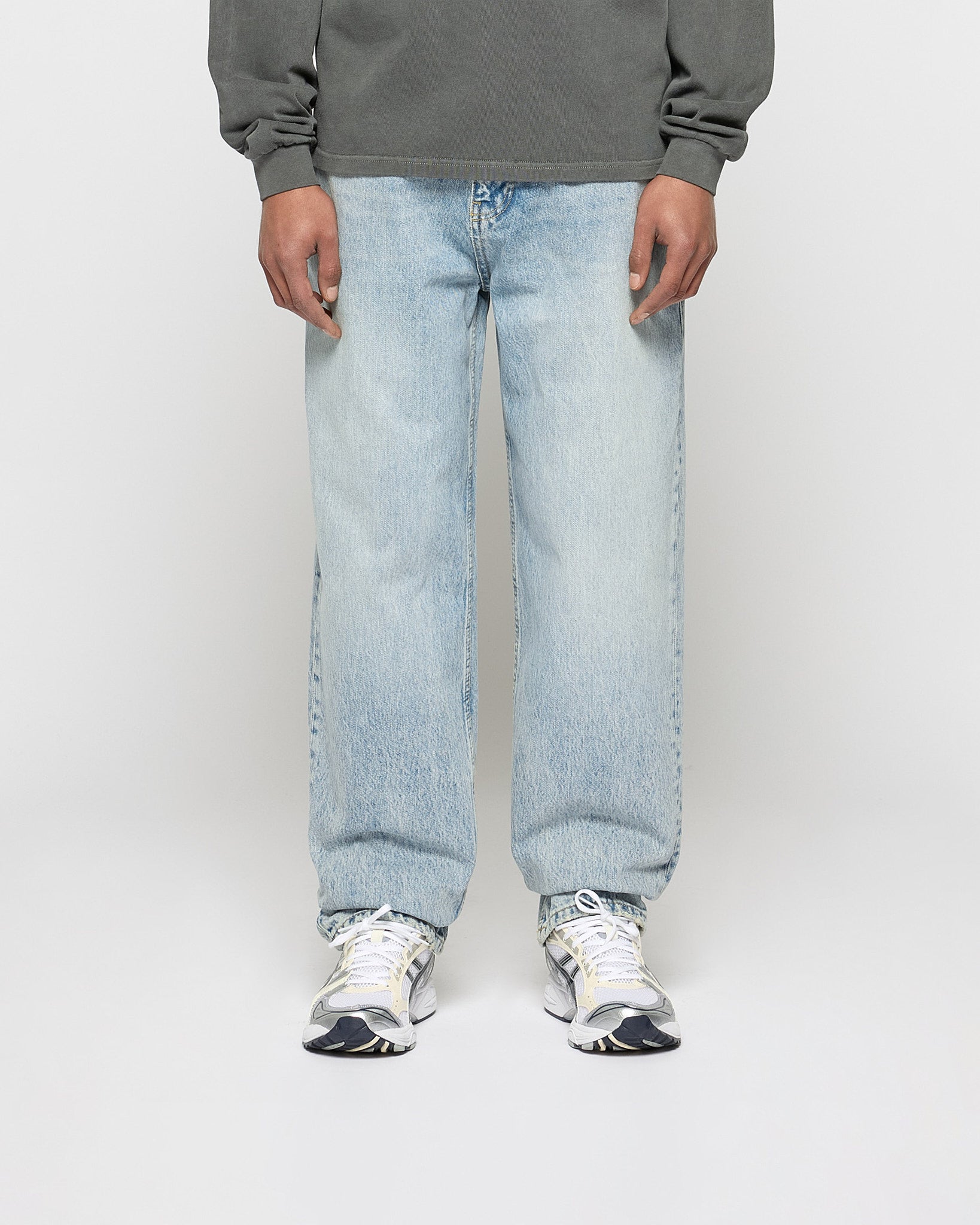 eightyfive-bottoms-baggy-denim-jeans-ocean-blue-baggy-fit image 2
