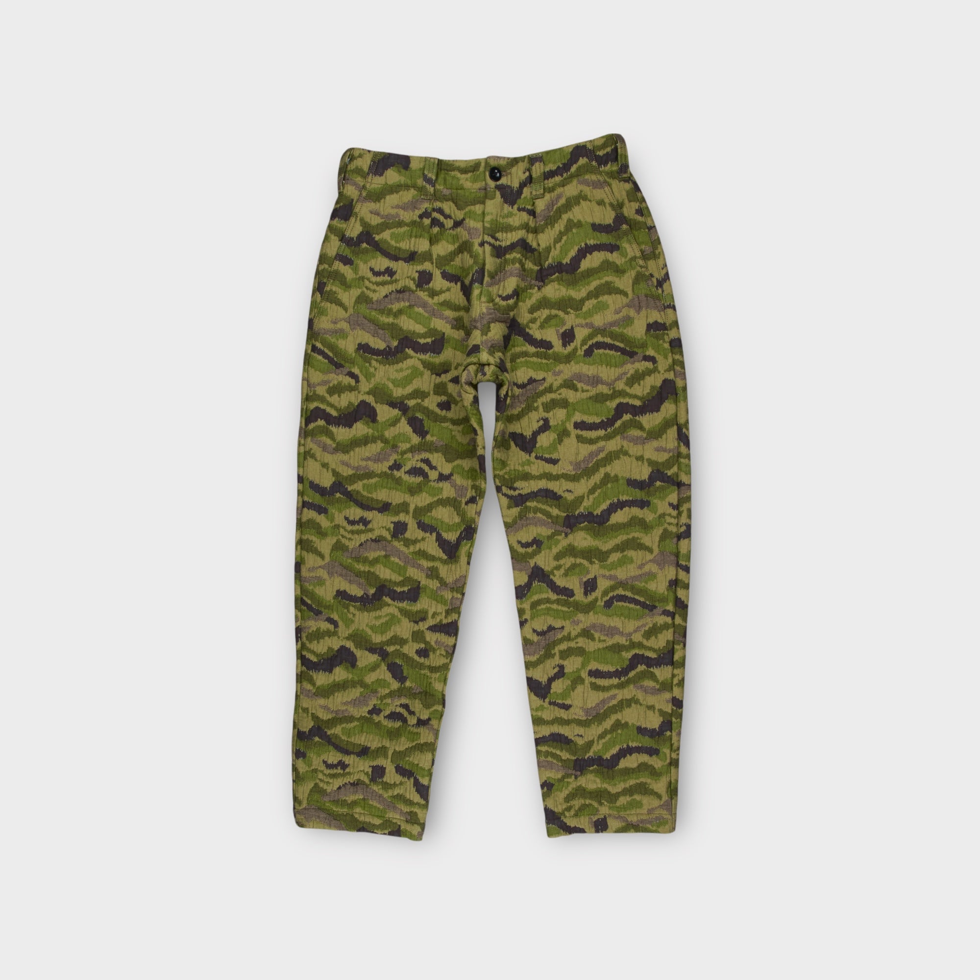 le-fix-camo-hose-gr-n-tarnmuster image 1