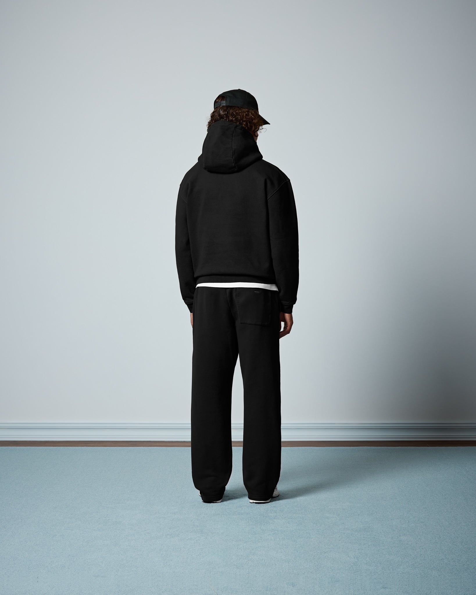 eightyfive-signature-heavy-hoodie-black-490gsm-baumwolle image 6