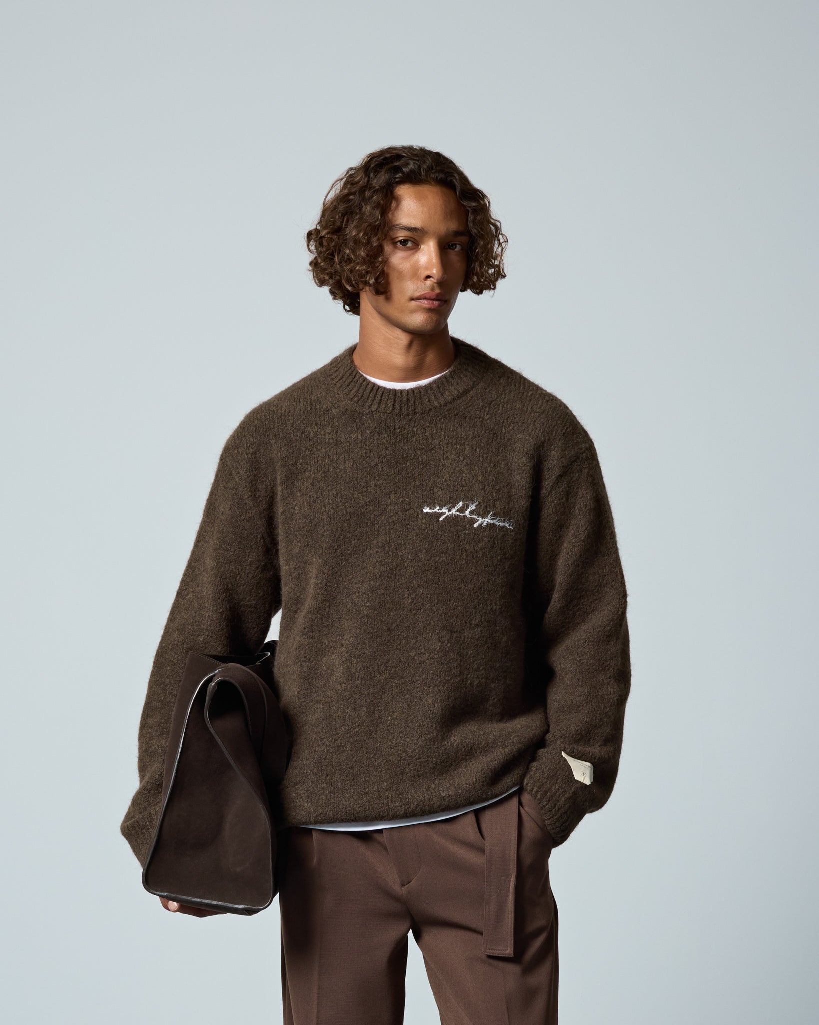 eightyfive-tops-heavy-crew-neck-sweater-pullover-dark-khaki image 3
