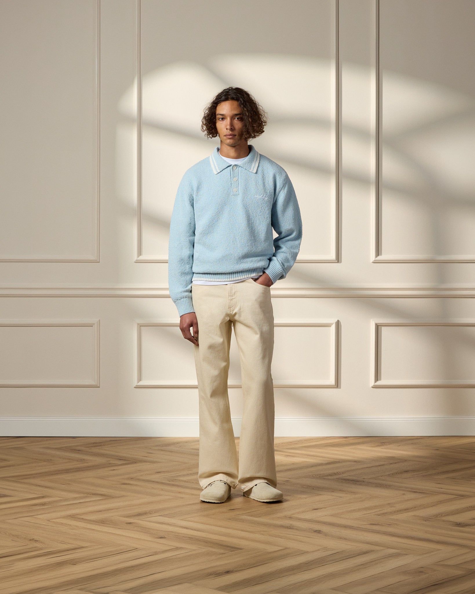 eightyfive-flared-denim-jeans-ecru-flared-fit image 4