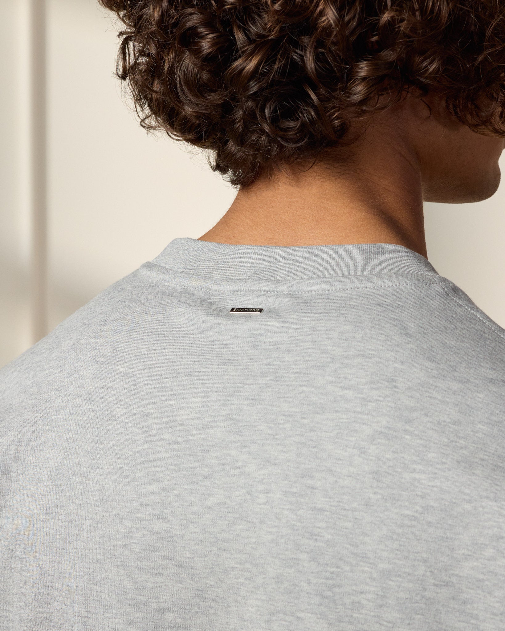 eightyfive-tops-embroidered-longsleeve-shirt-grau-m image 7