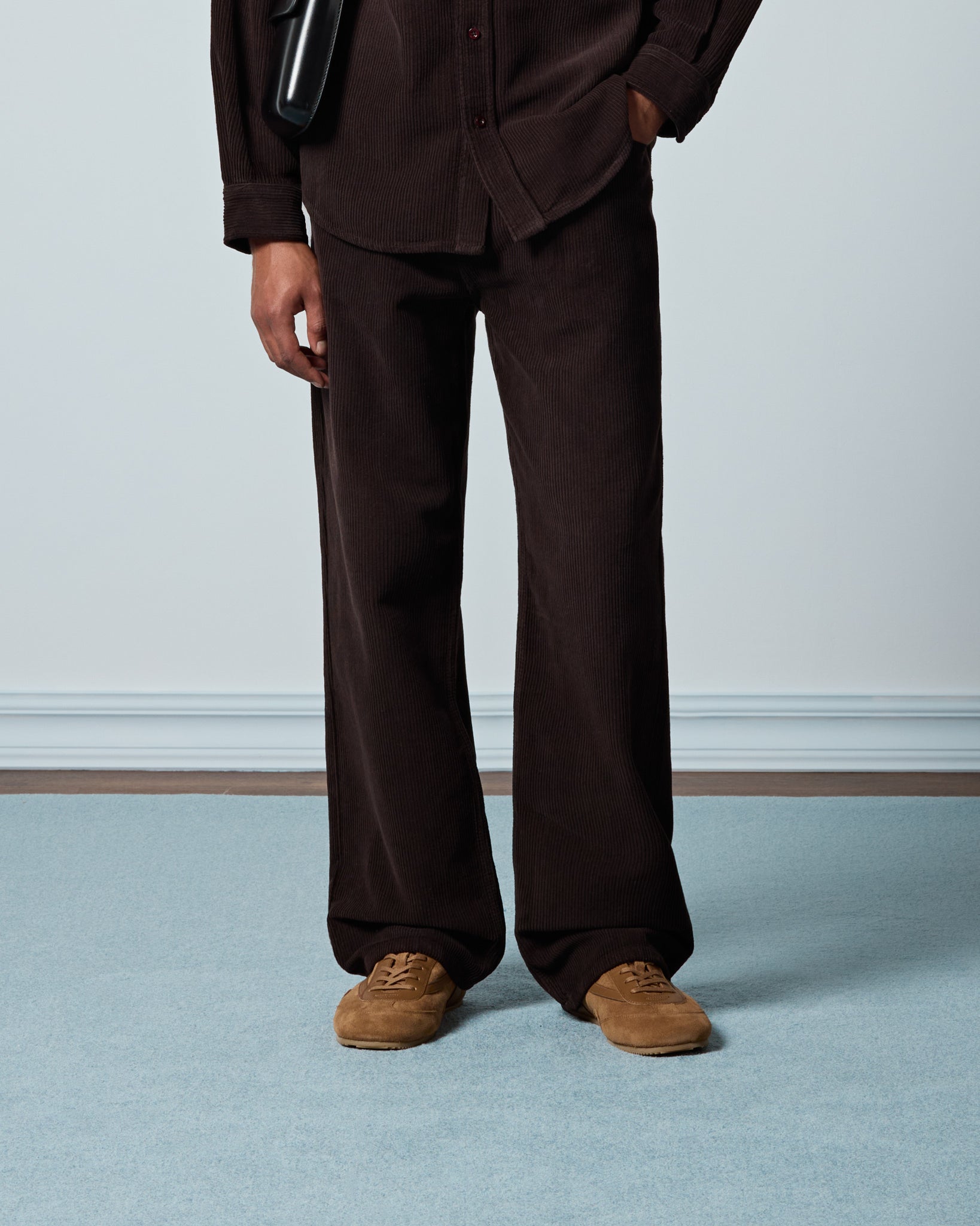 eightyfive-washed-pleated-corduroy-pants-cordhose-braun-32 image 3