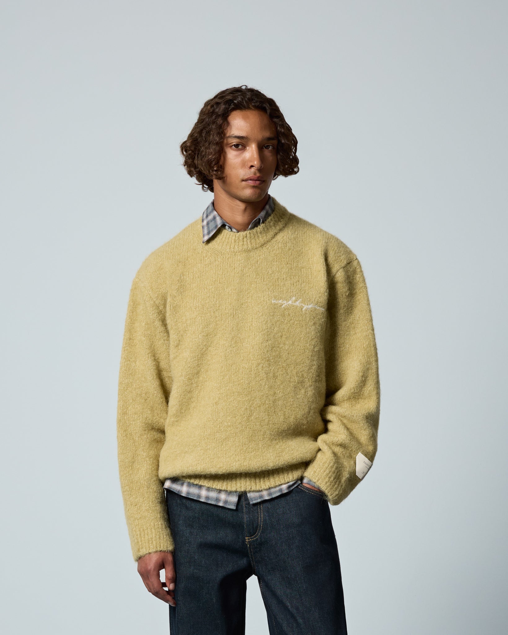 eightyfive-tops-heavy-crew-neck-sweater-pullover-pistachio-patch image 3