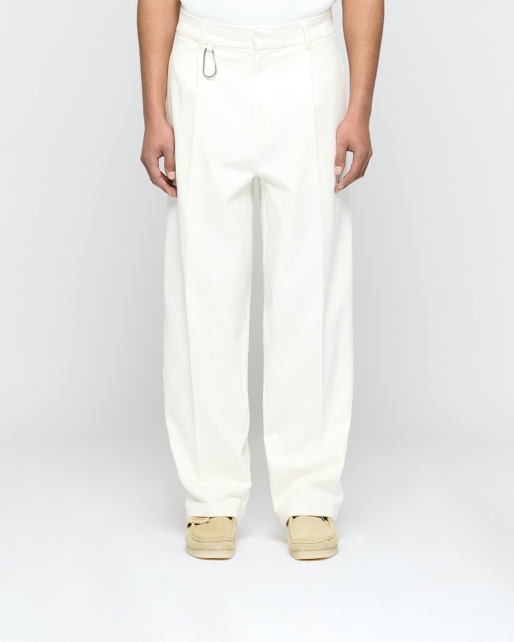 eightyfive-bottoms-pleated-baggy-pants-off-white-b-gelfalte image 2
