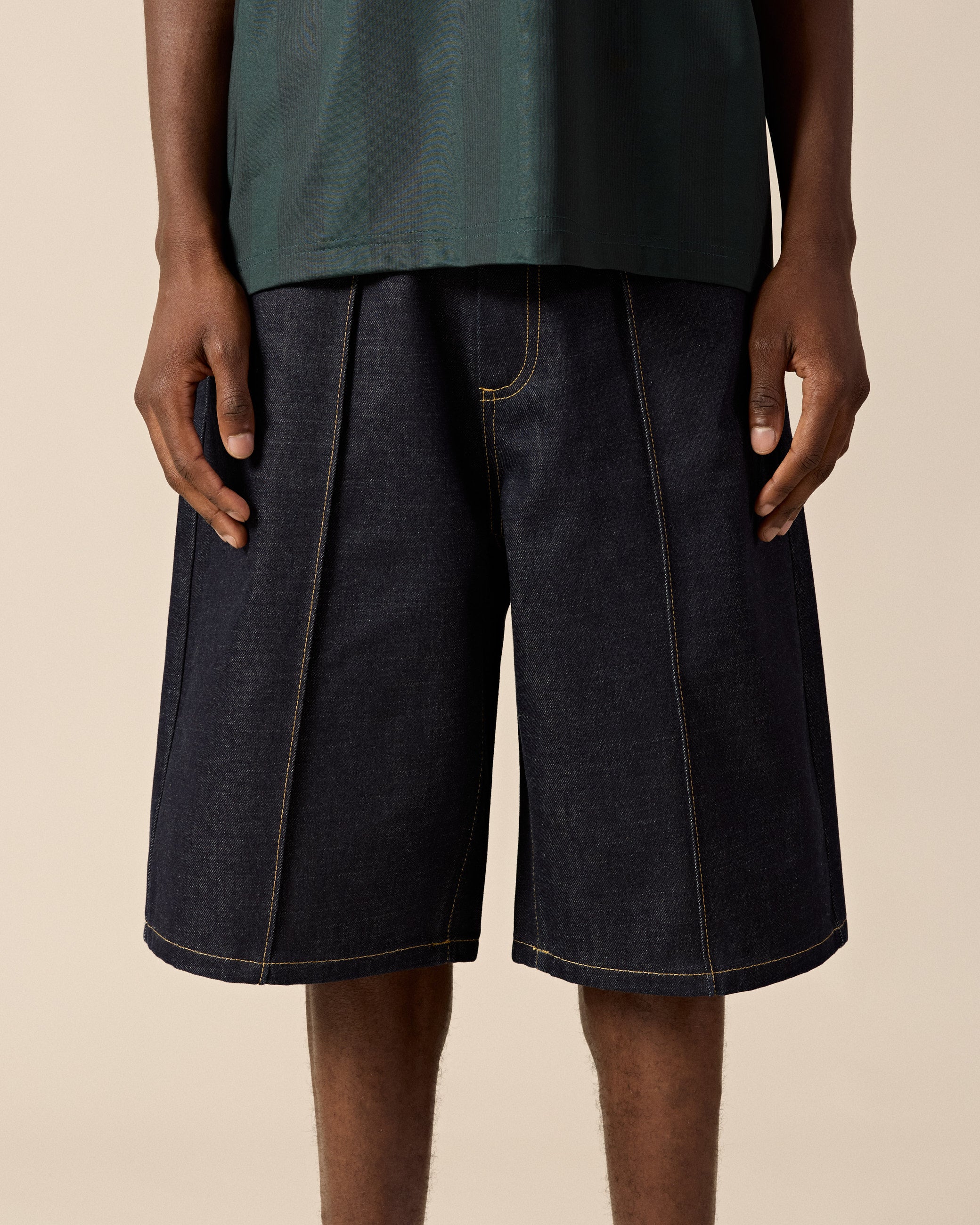 eightyfive-baggy-jorts-denim-shorts-raw-denim-naht image 8