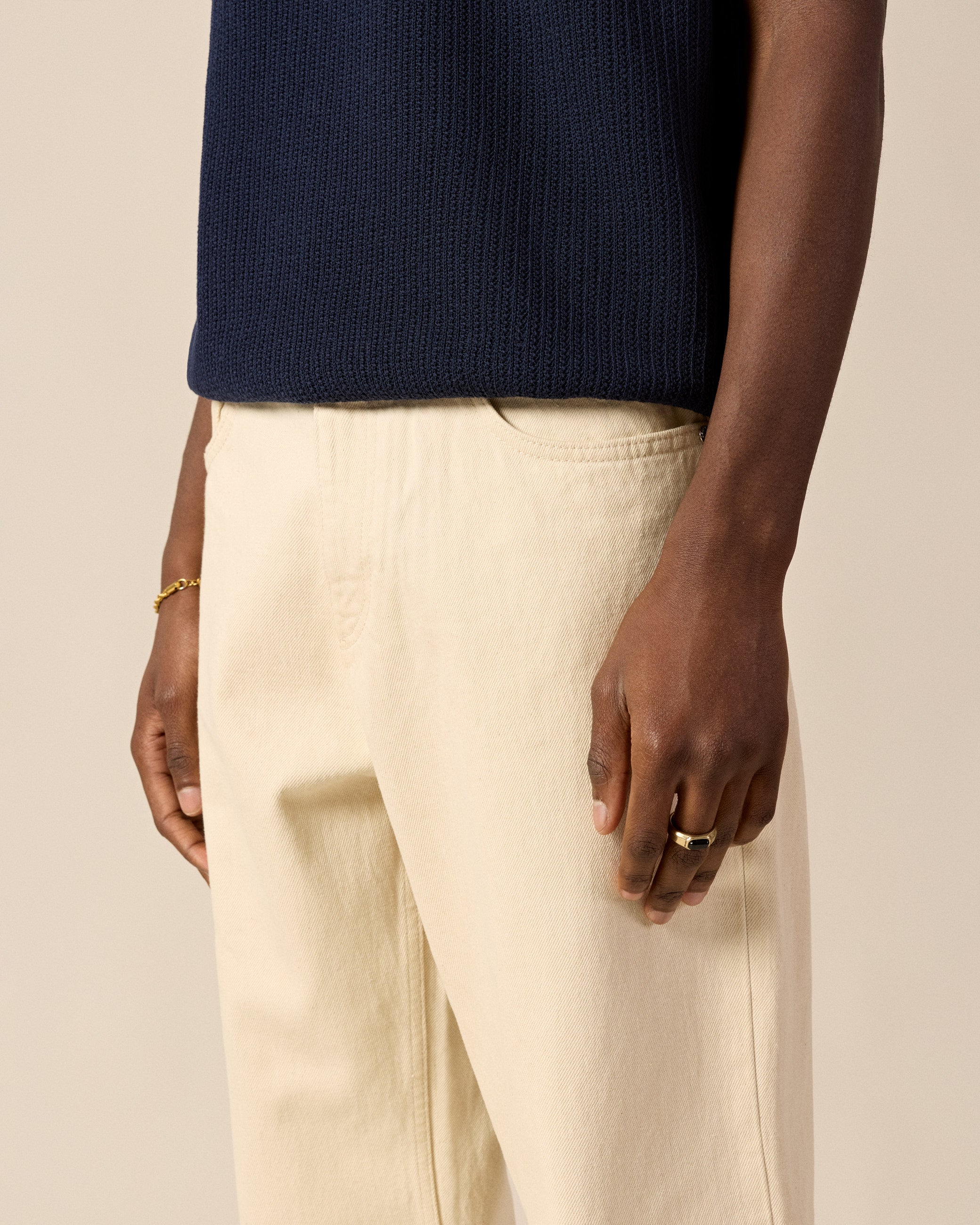 eightyfive-straight-denim-jeans-ecru-straight-fit image 6
