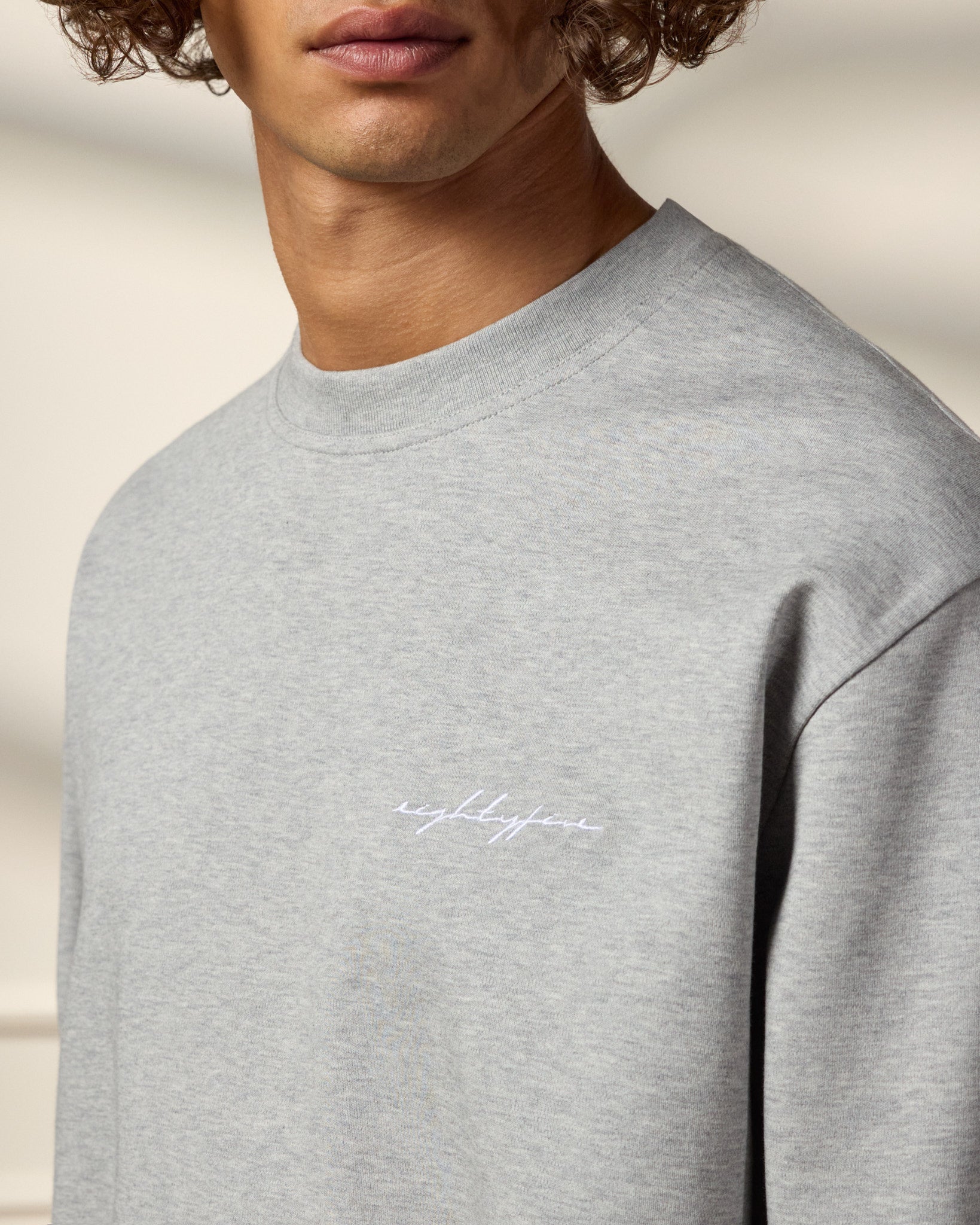 eightyfive-tops-embroidered-longsleeve-shirt-grau-m image 6