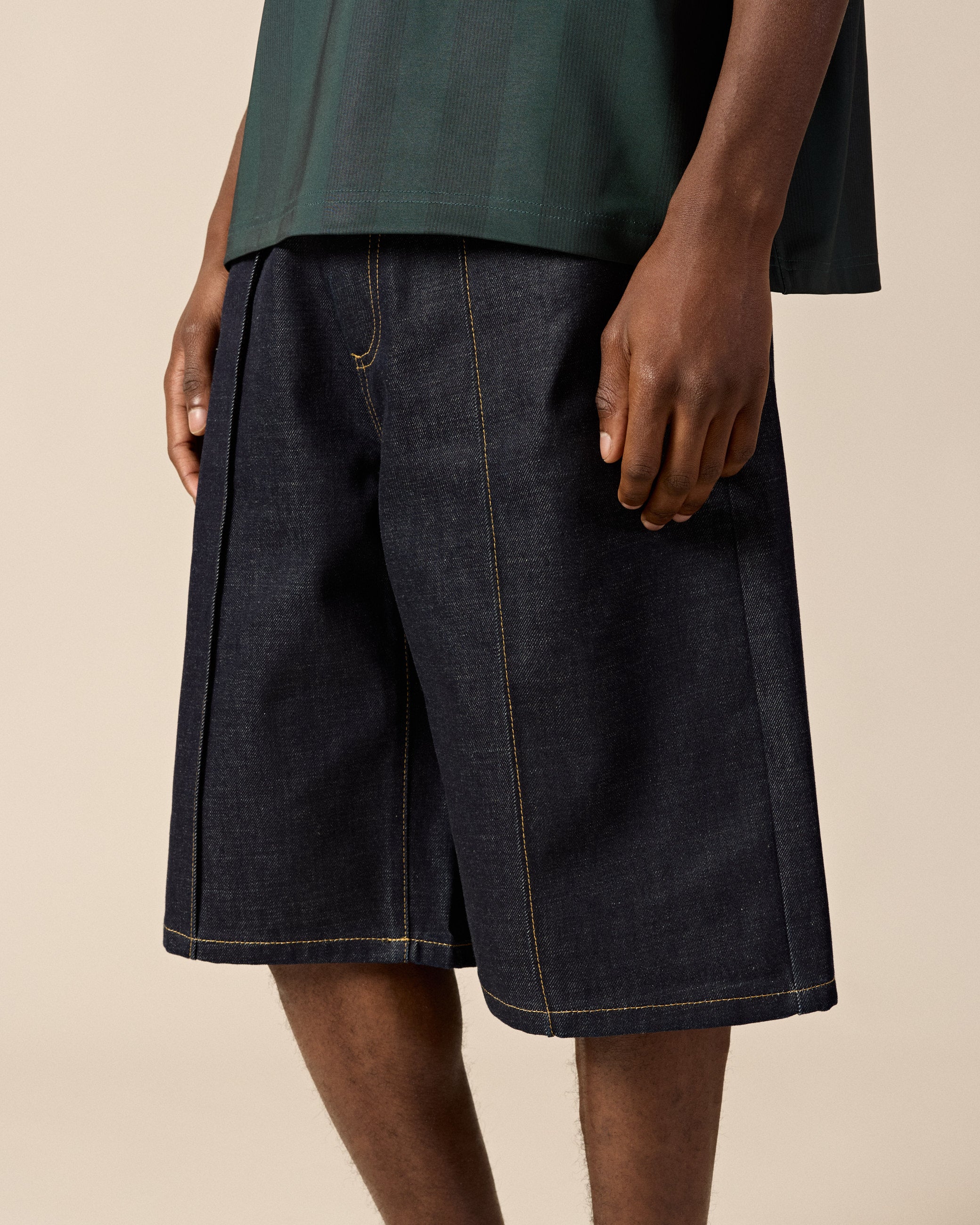 eightyfive-baggy-jorts-denim-shorts-raw-denim-naht image 7