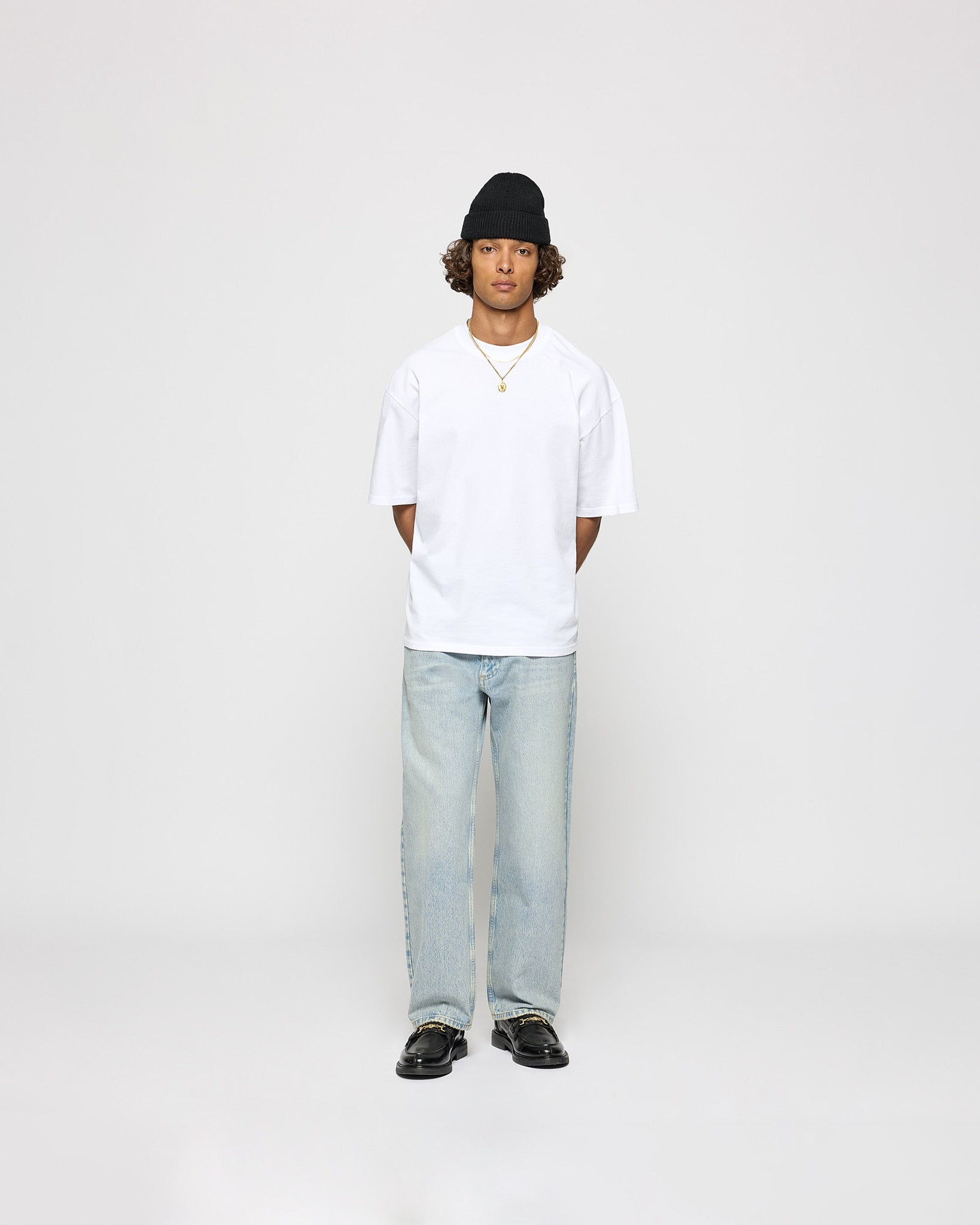 eightyfive-signature-straight-denim-jeans-ocean-blue-cropped image 4