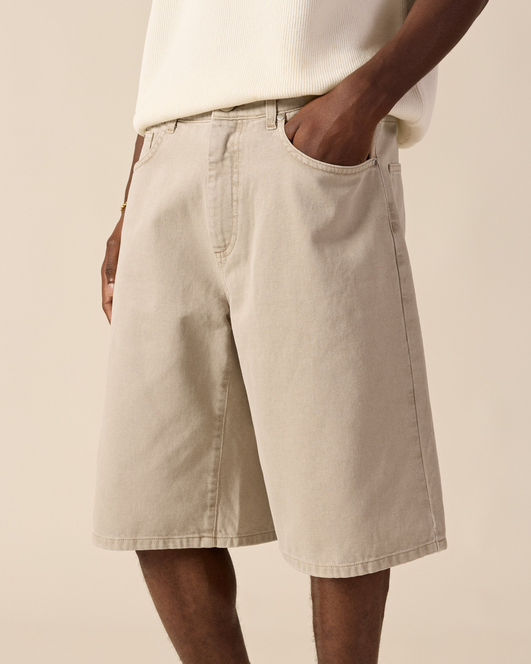 eightyfive-distressed-baggy-jorts-soft-brown-washed image 6