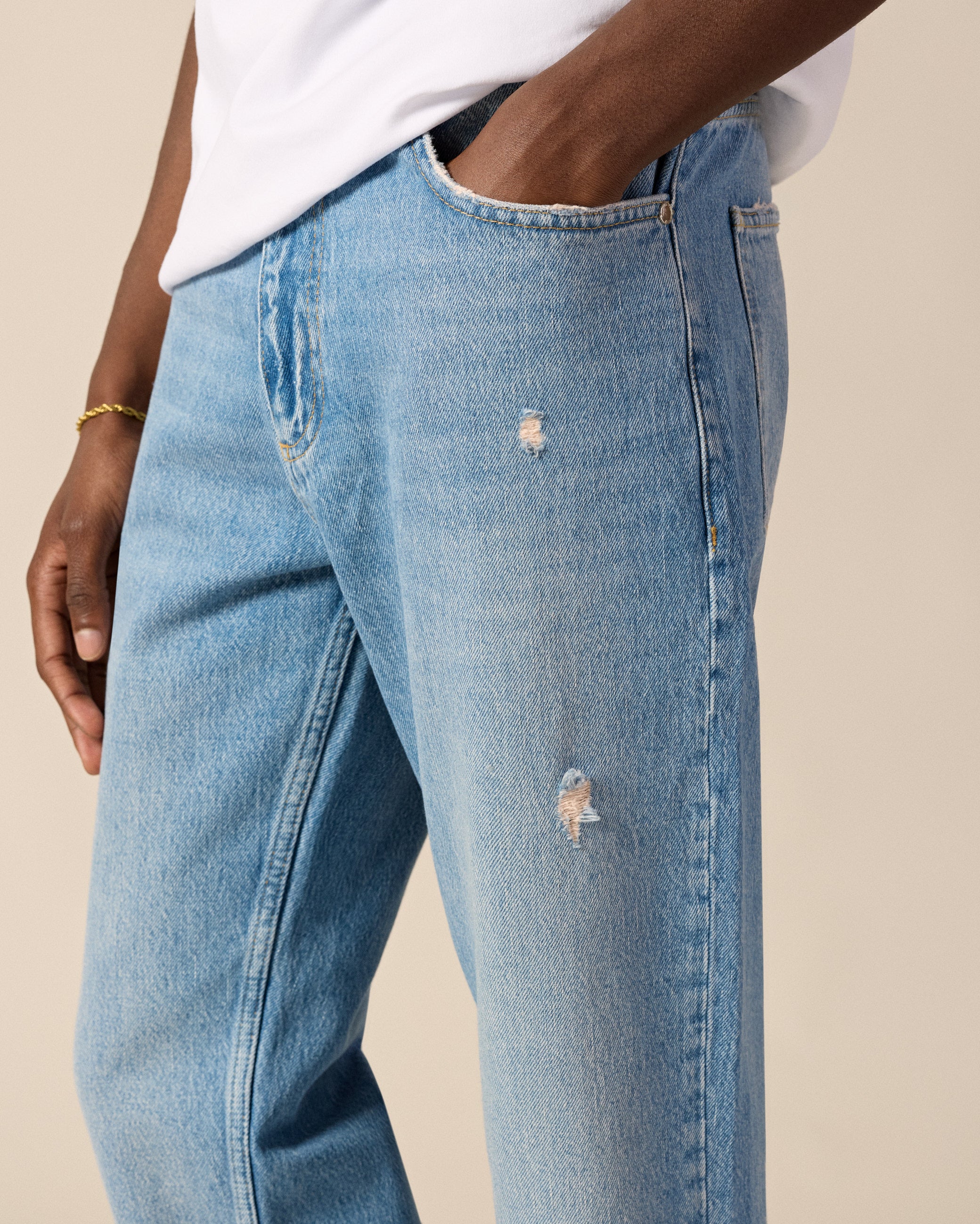 eightyfive-open-hem-straight-denim-hellblau-baumwolle image 6