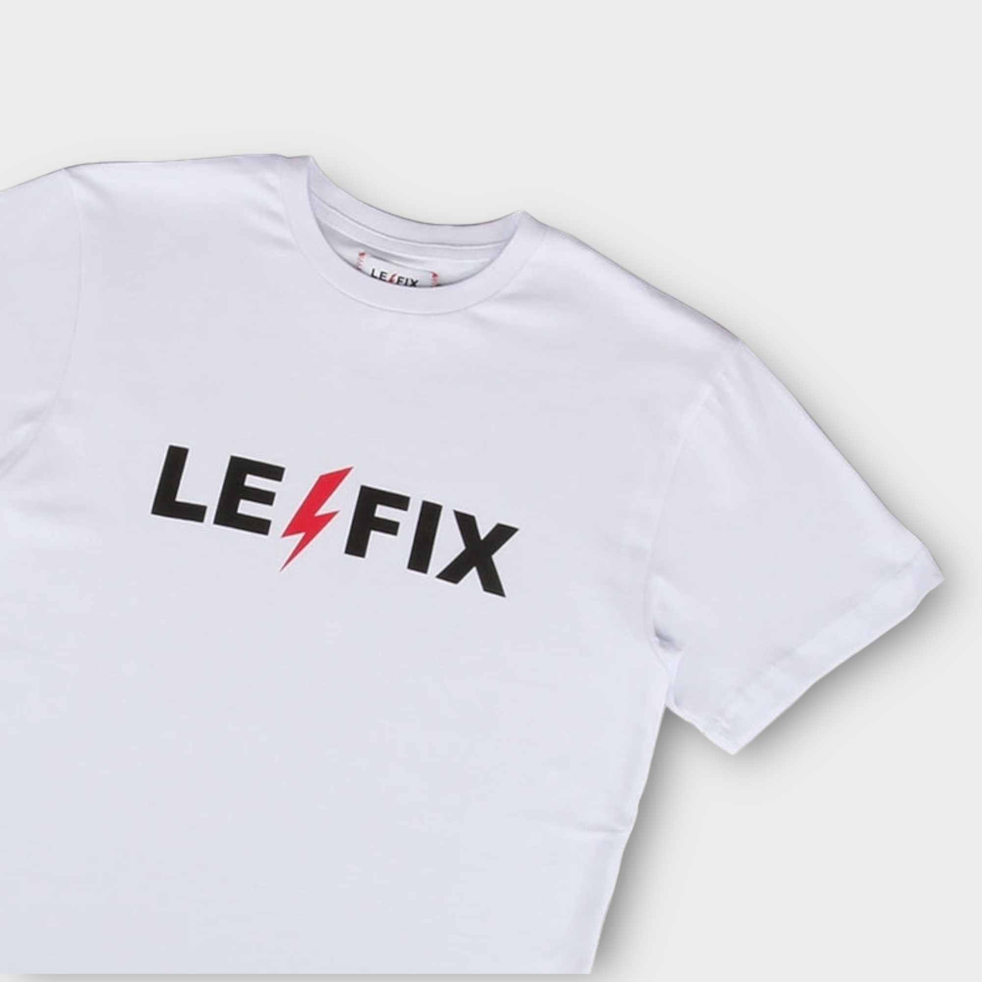 le-fix-lightning-26-t-shirt-wei-normale-passform image 4