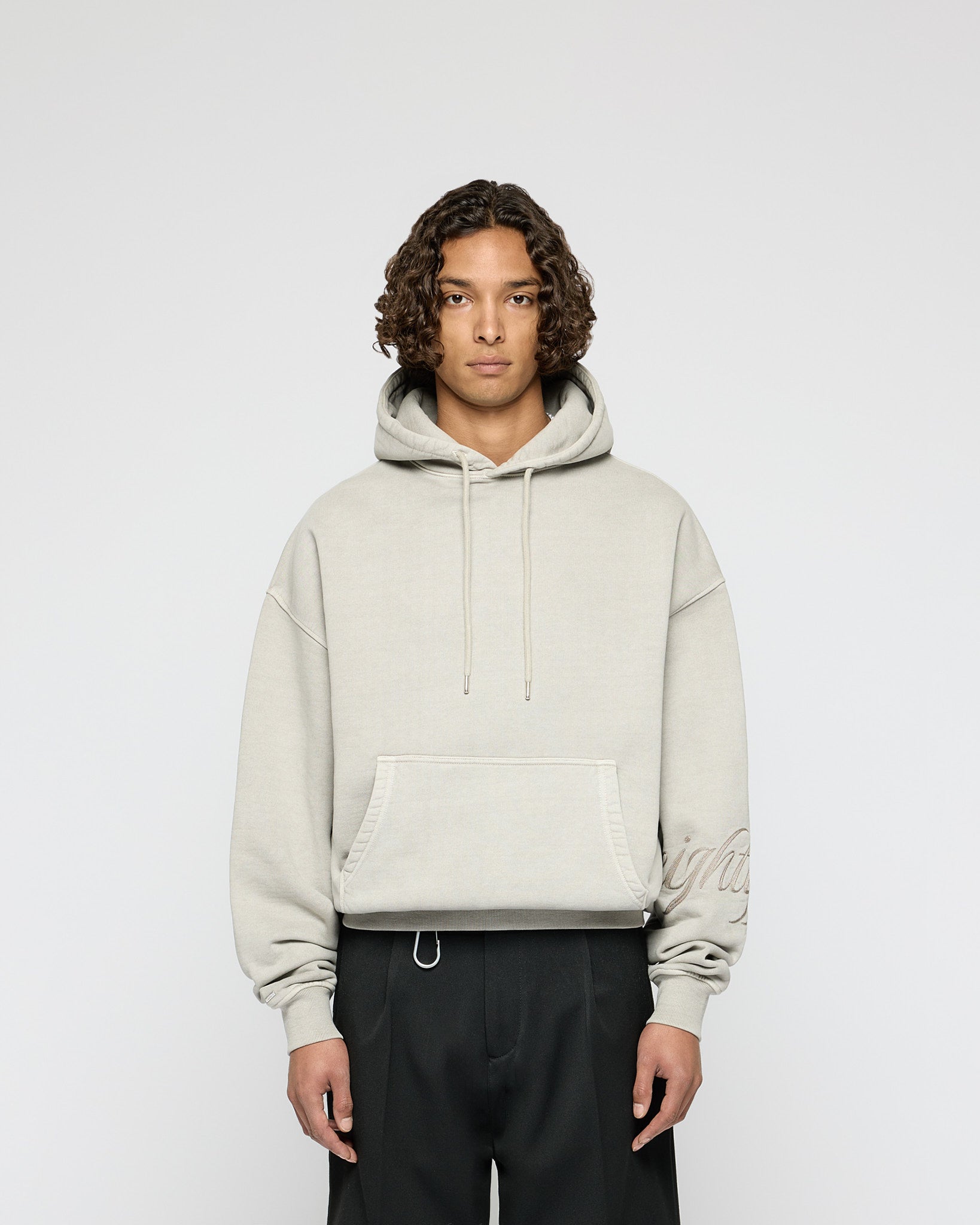 eightyfive-embroidered-handwritten-hoodie-vintage-light-grey image 2