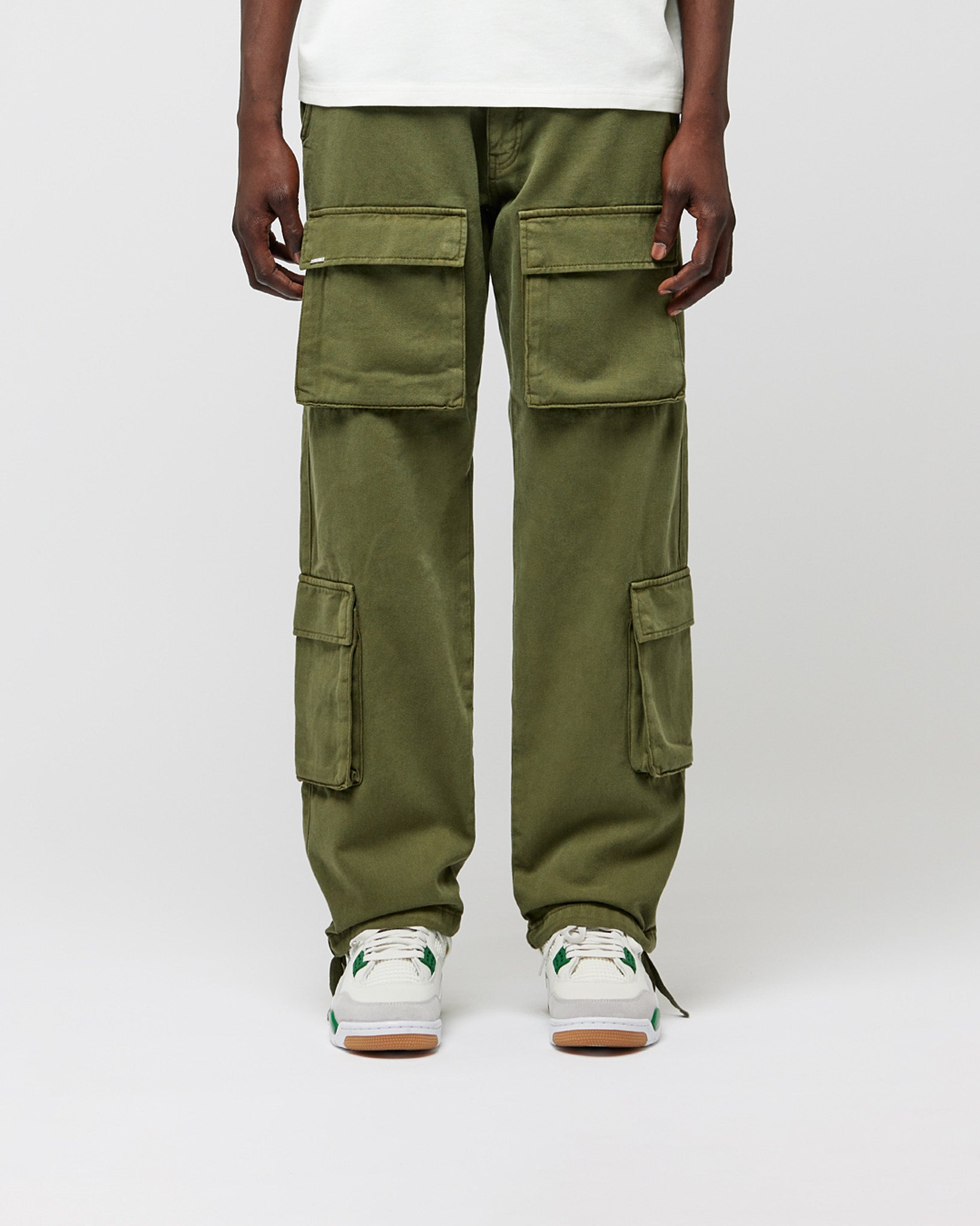 eightyfive-front-pockets-baggy-cargo-pants-cargohose-olive image 2