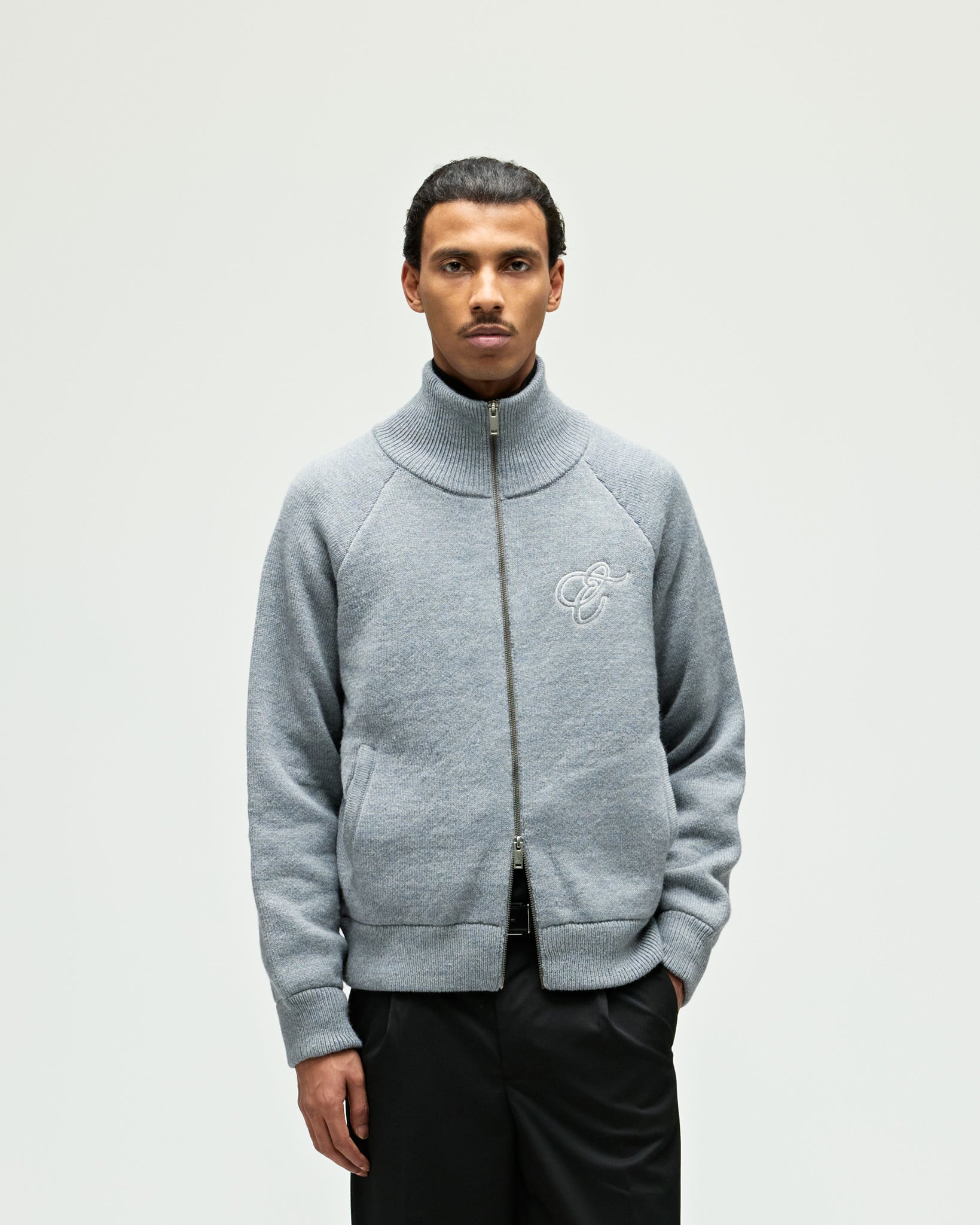 eightyfive-heavy-knit-zip-up-strickjacke-grey-melange-wolle image 3