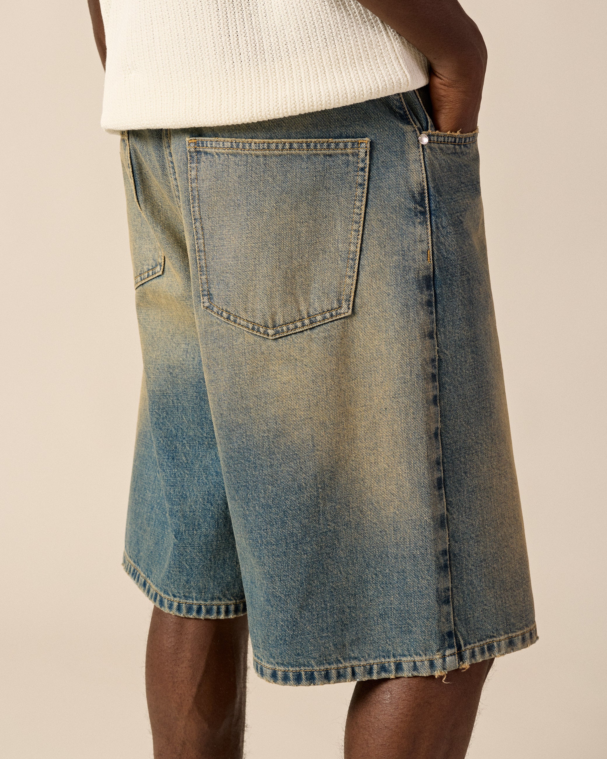 eightyfive-distressed-baggy-jorts-shorts-azure-blue image 7
