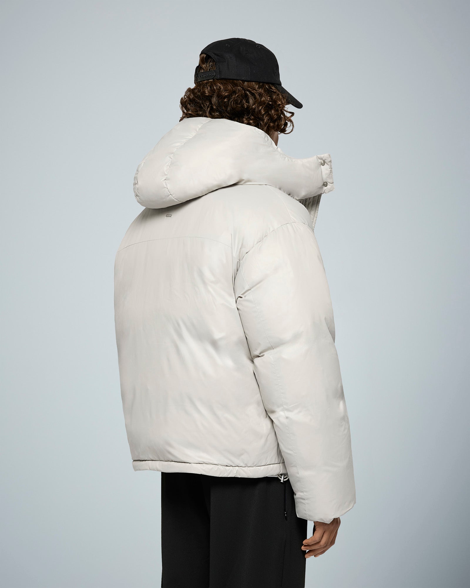 eightyfive-glossed-down-puffer-jacket-v3-light-grey-daunen image 4