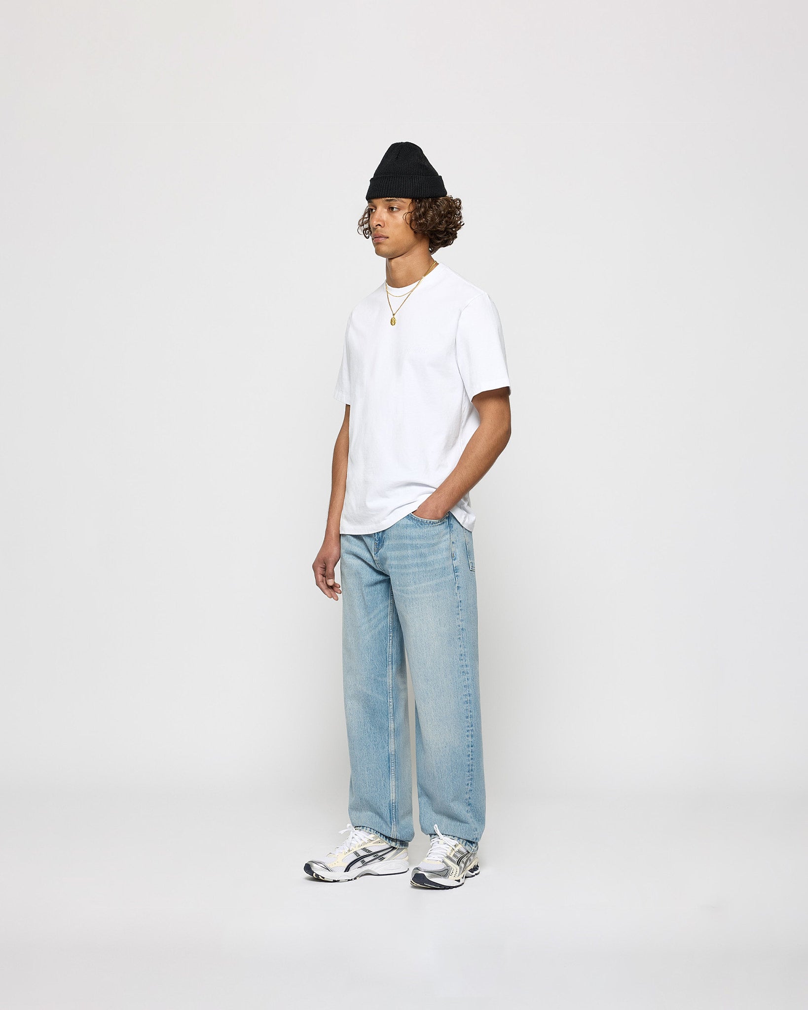 eightyfive-baggy-denim-jeans-light-wash-blue image 4