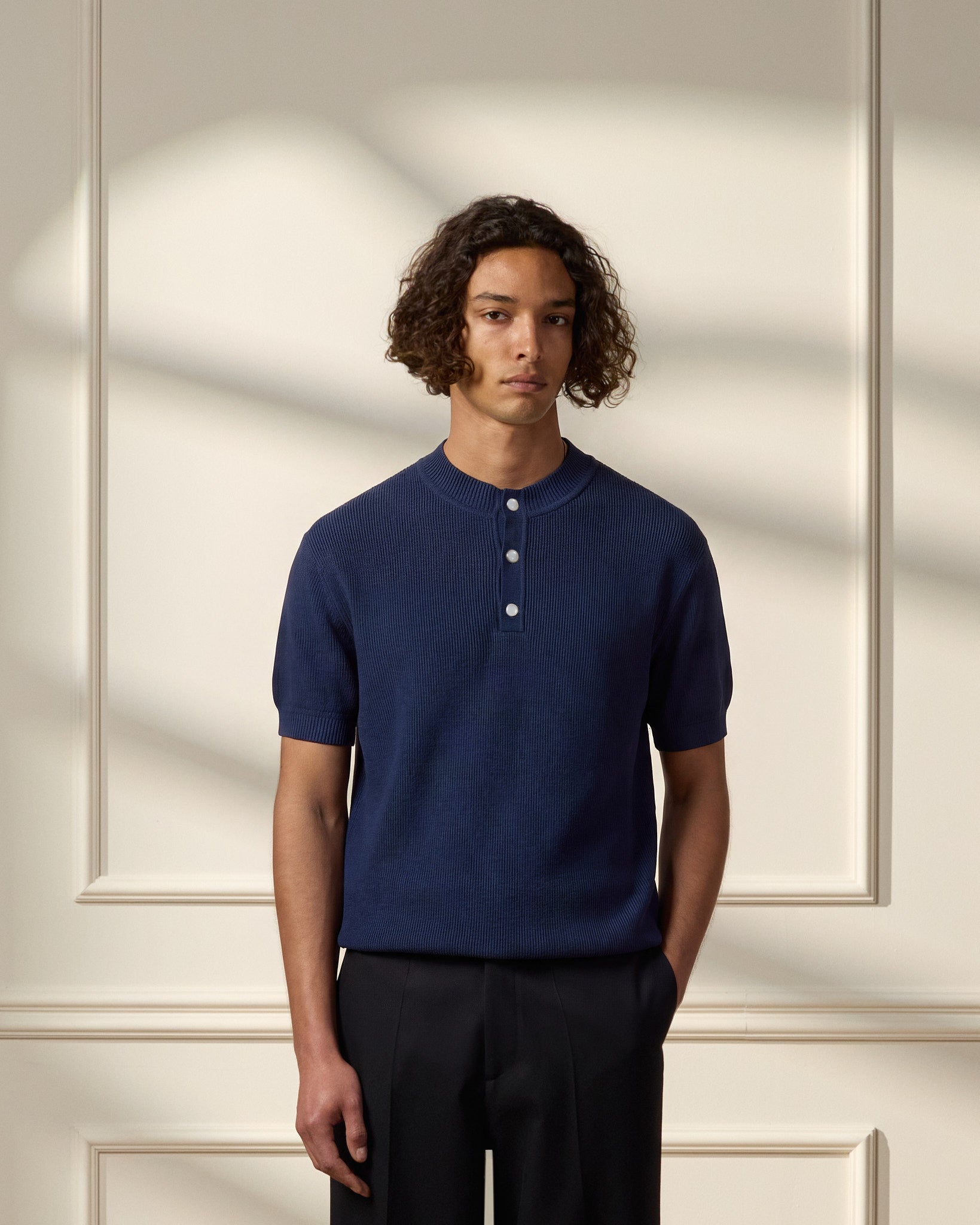 eightyfive-knitted-henley-polo-t-shirt-navy-baumwolle image 3