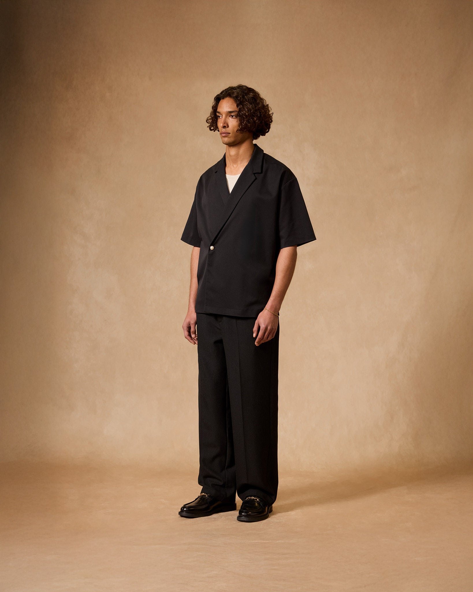 eightyfive-double-breasted-twill-shirt-black-perlenknopf image 5