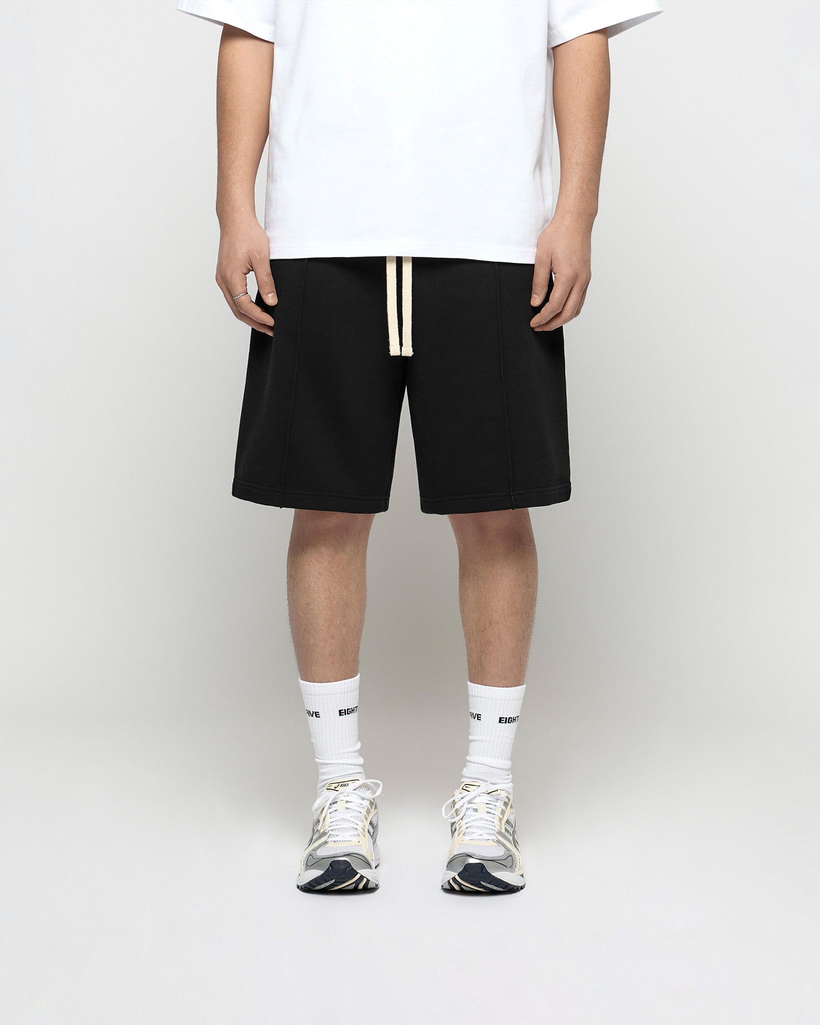 eightyfive-pleated-sweatshorts-shorts-schwarz-baumwolle image 2