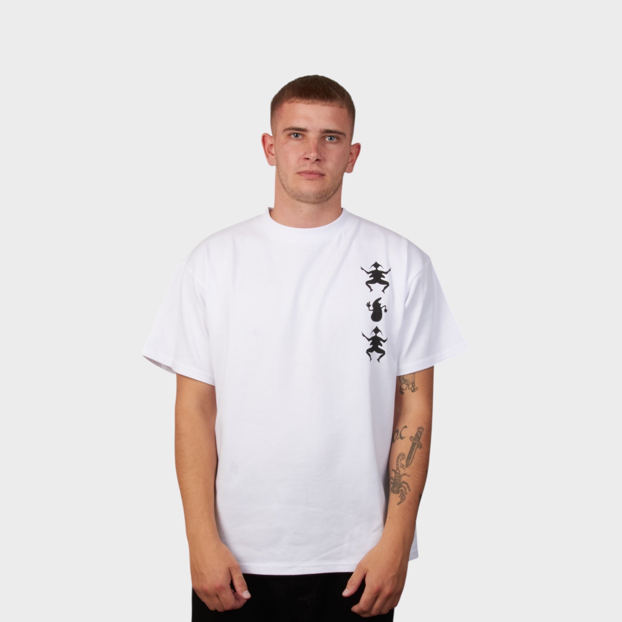 h-c-andersen-x-le-fix-t-shirt-4-wei-boxy-fit image 3
