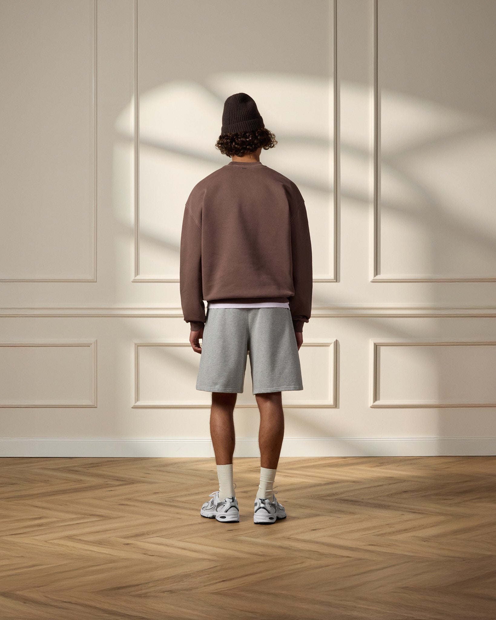 eightyfive-bottoms-pleated-sweatshorts-sporty-grey-relaxed image 5