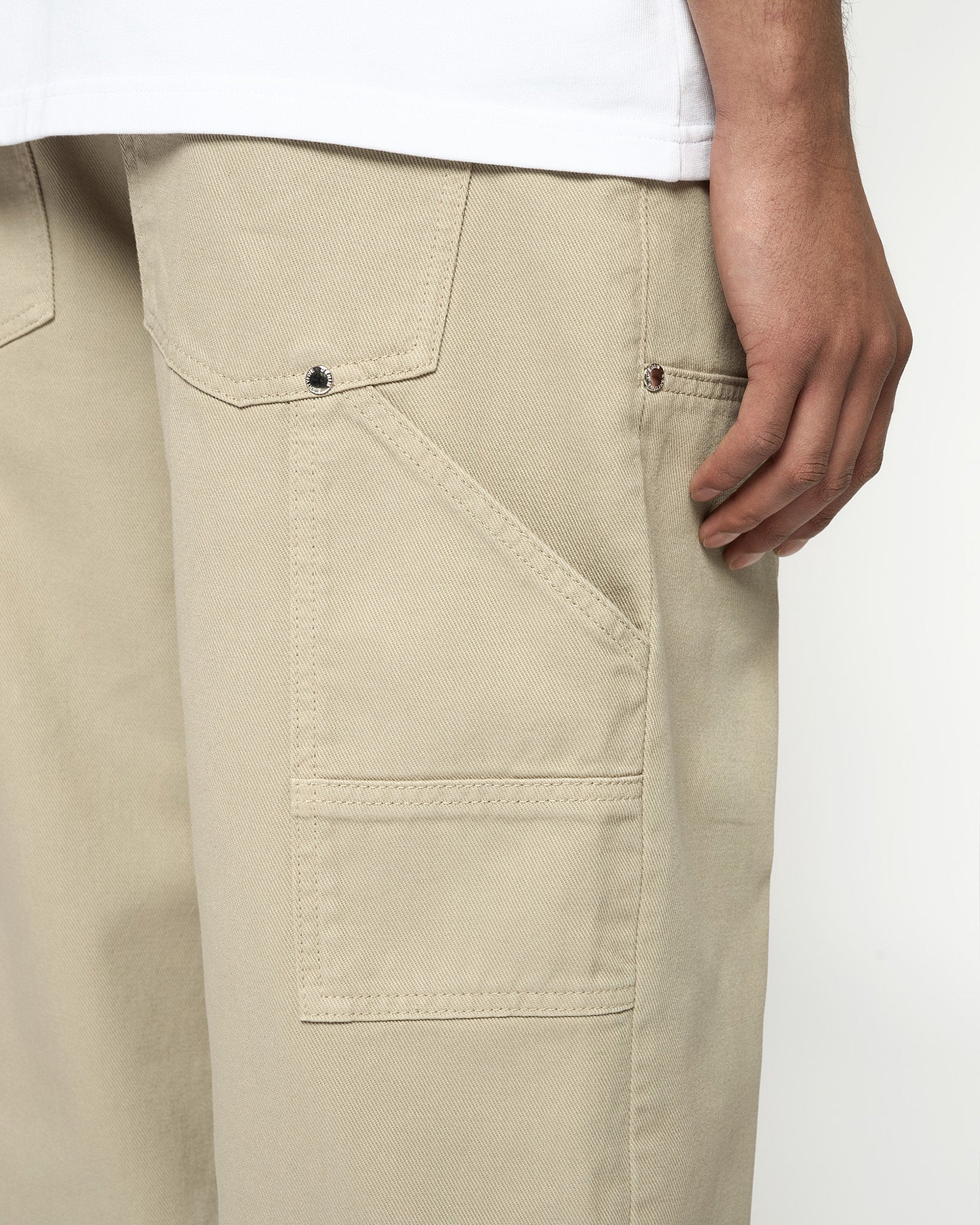 eightyfive-loose-carpenter-denim-midnight-mocha-jeans image 6
