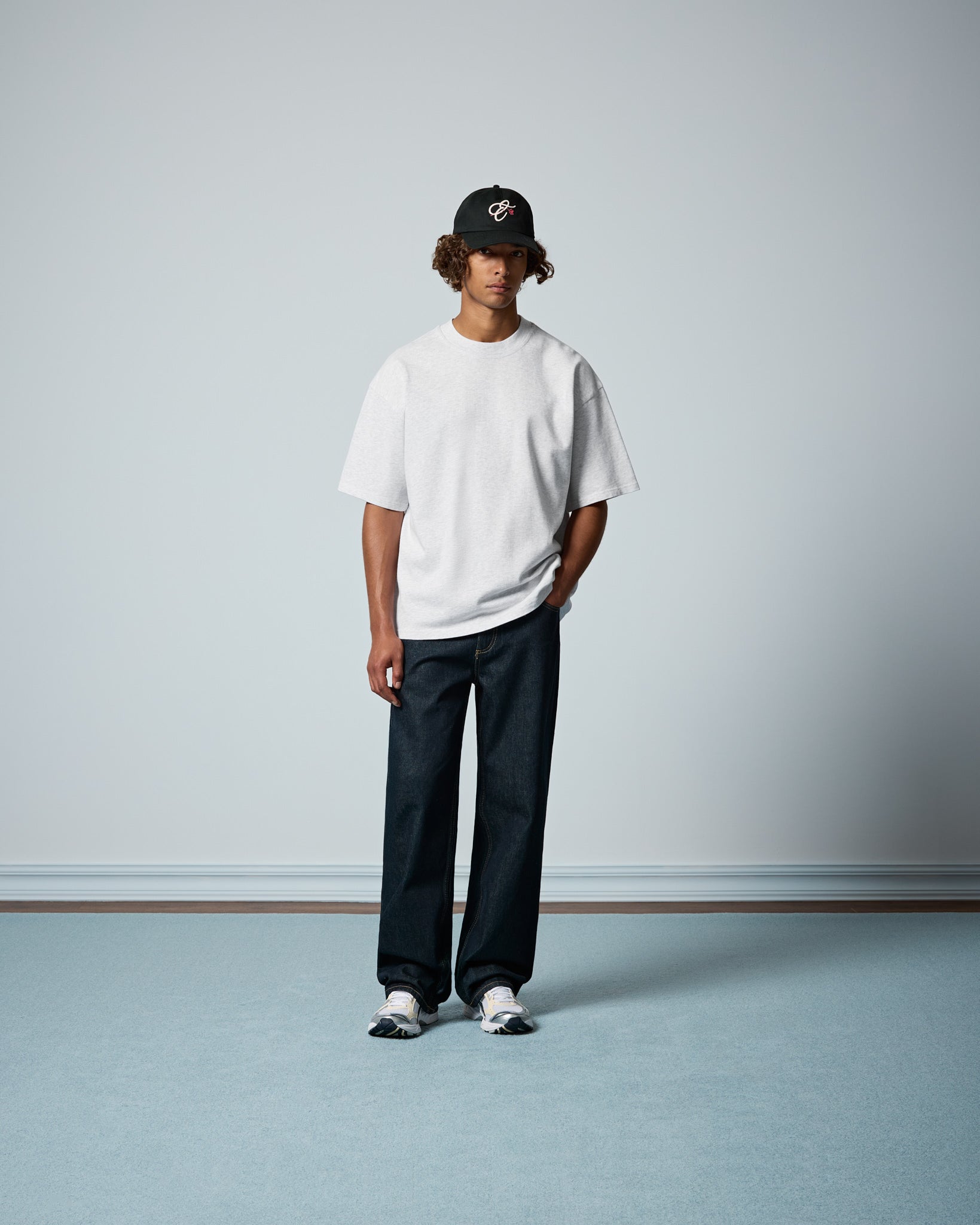 eightyfive-signature-oversized-t-shirt-ash-grey-320gsm image 4