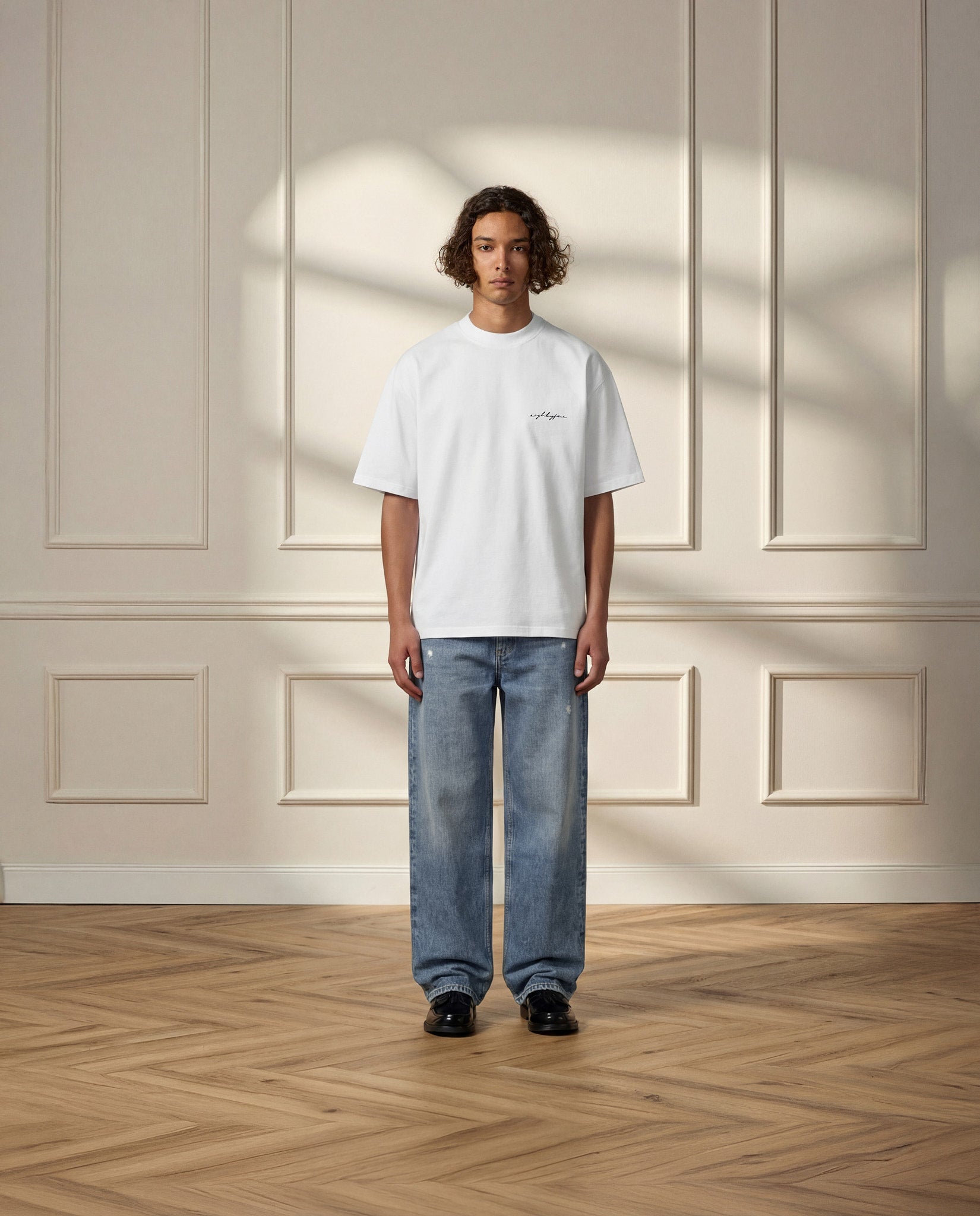 eightyfive-relaxed-distressed-denim-jeans-true-blue image 3