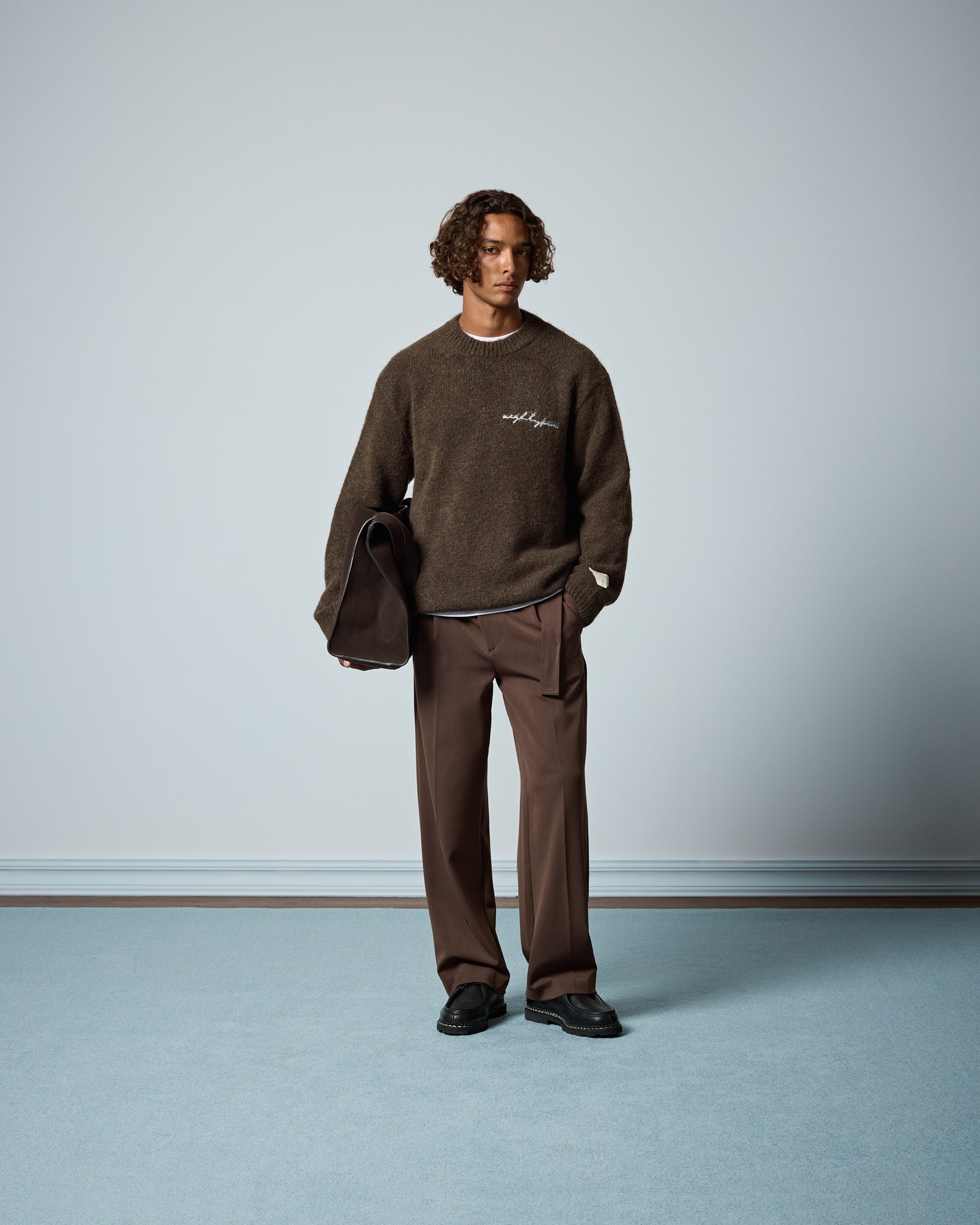 eightyfive-tops-heavy-crew-neck-sweater-pullover-dark-khaki image 4