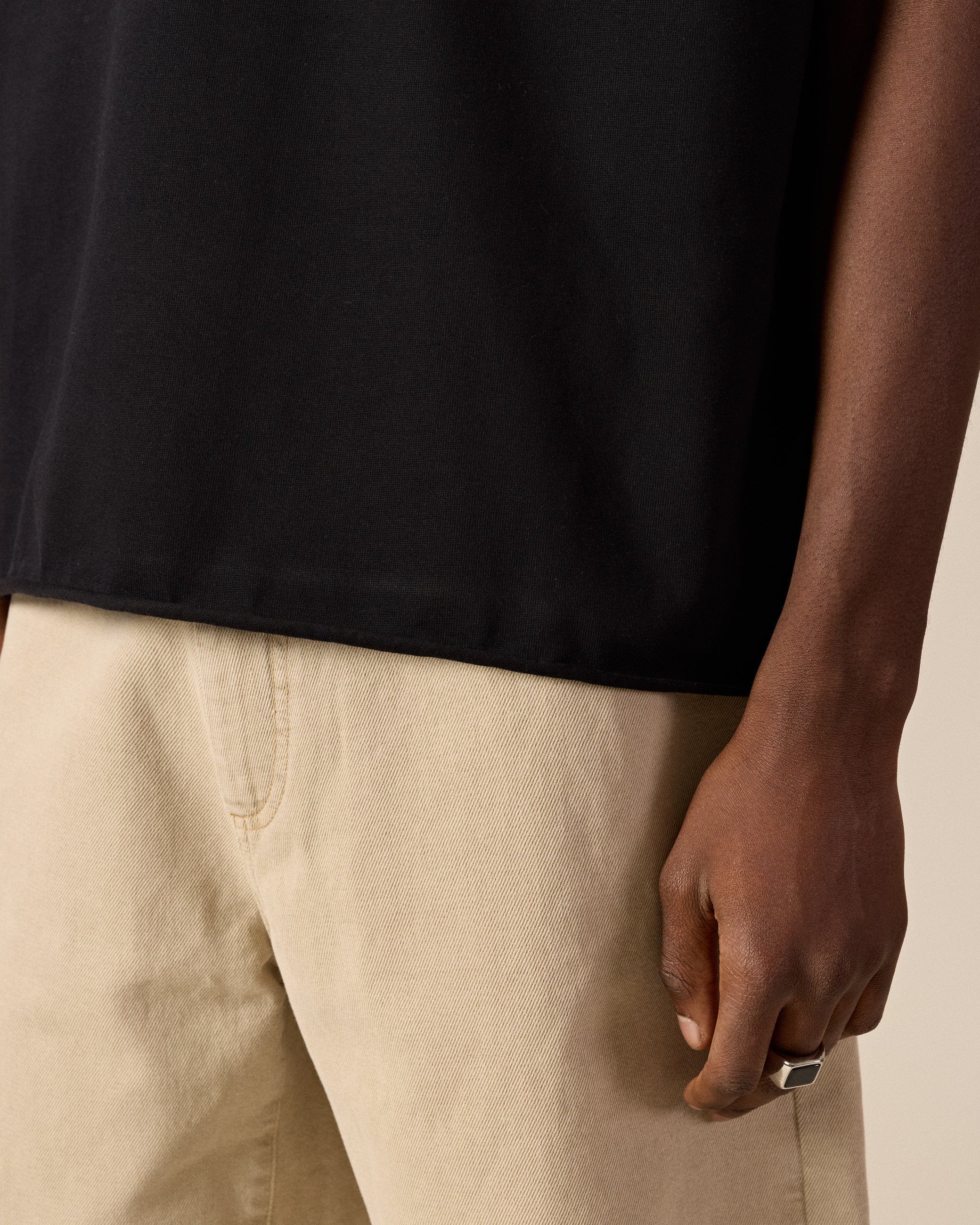eightyfive-loose-tanktop-tank-top-schwarz-oversized-baumwolle image 8